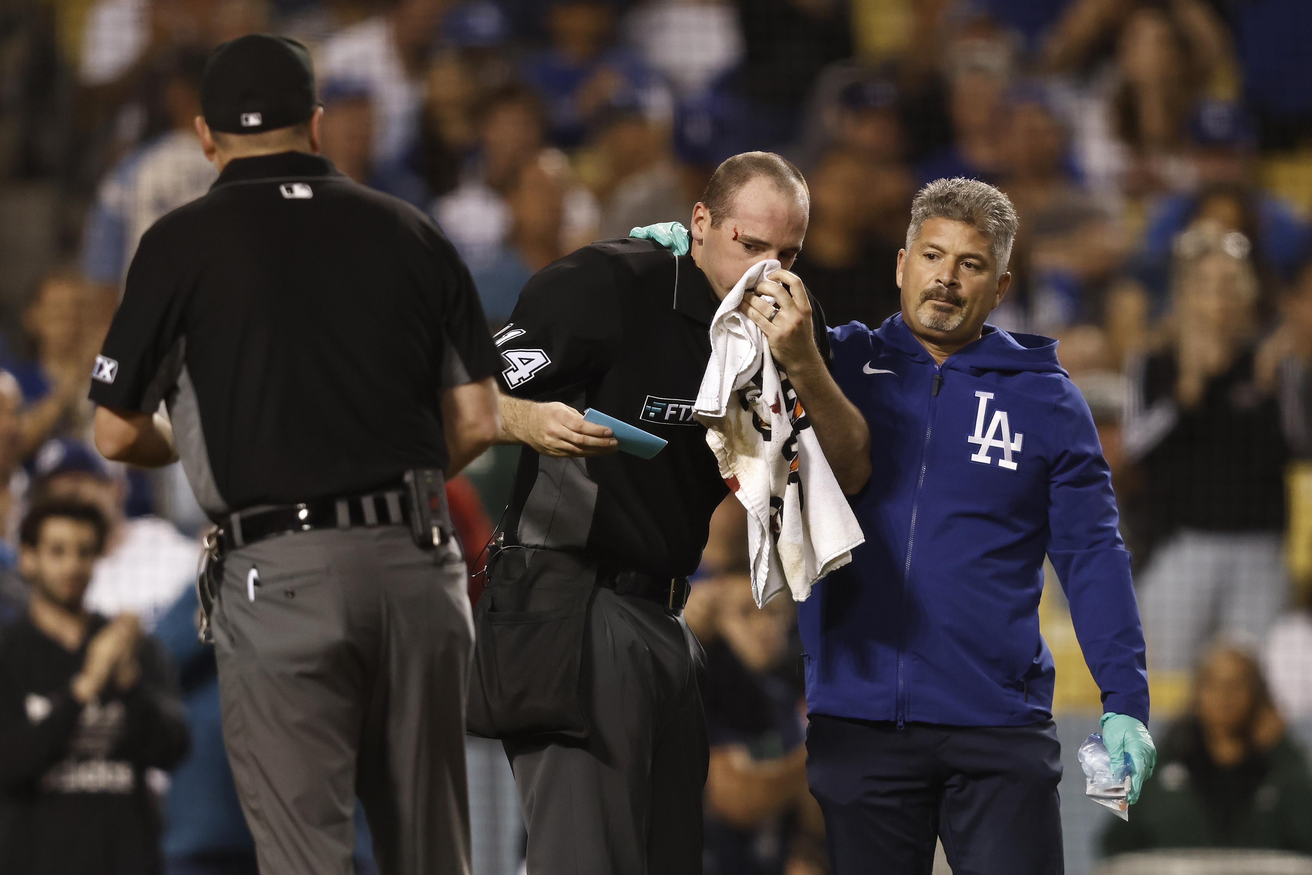 MLB News: Umpires To Wear Microphones During On-Field Reviews - Inside the  Dodgers
