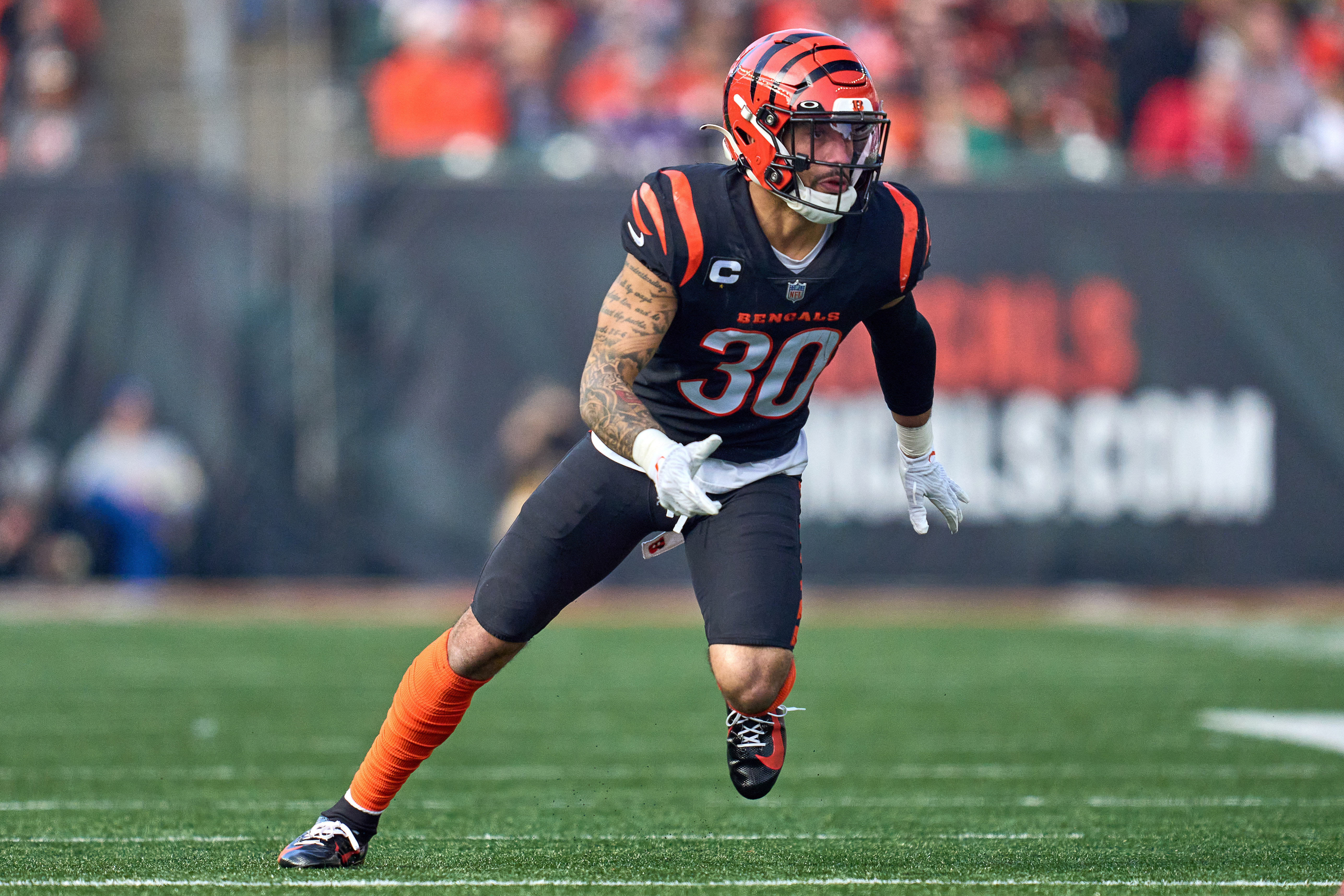 NFL Twitter Declares Jessie Bates' Bengals Tenure over After Derwin James'  Contract, News, Scores, Highlights, Stats, and Rumors