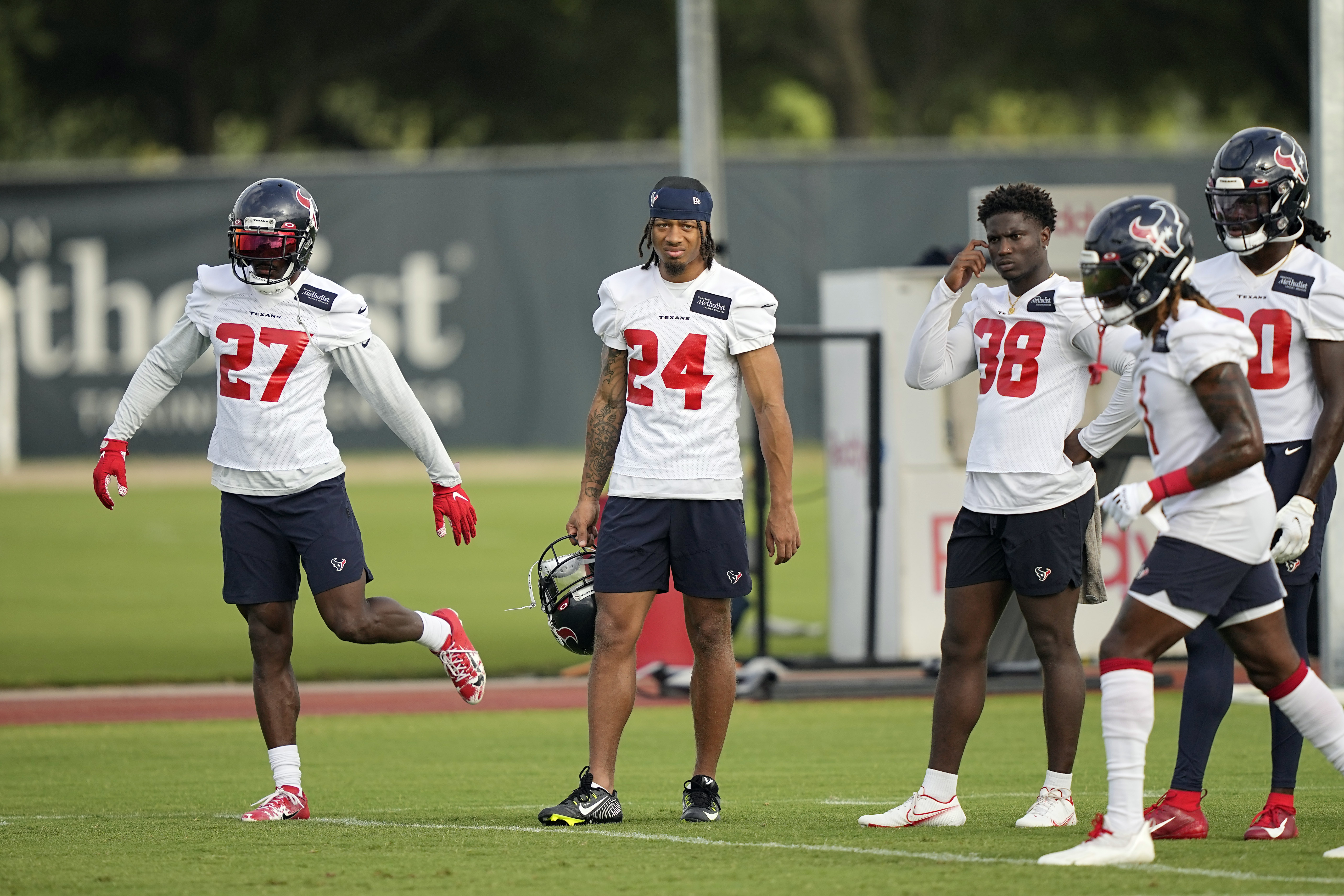 Titans could become Texans if they're not careful: Mike Sando's Pick Six -  The Athletic