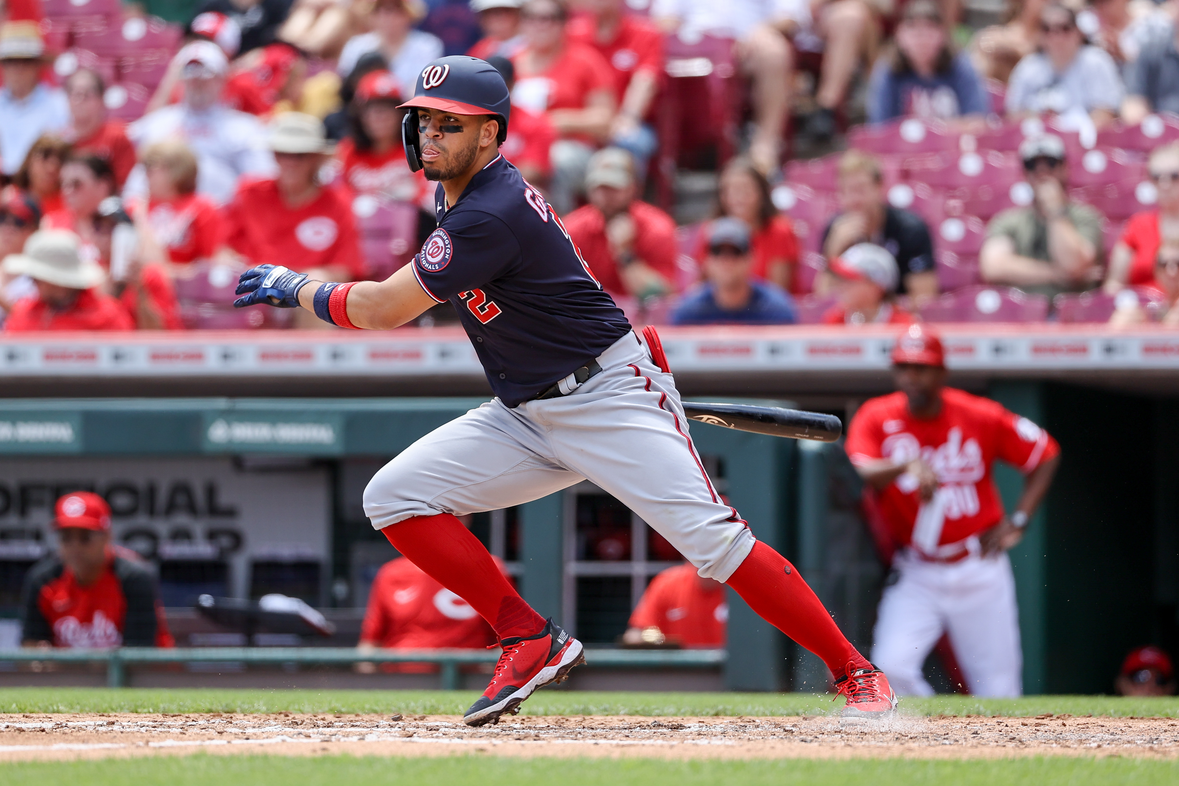 Luke Voit powers red-hot Yankees past Twins for eighth straight win - The  Boston Globe