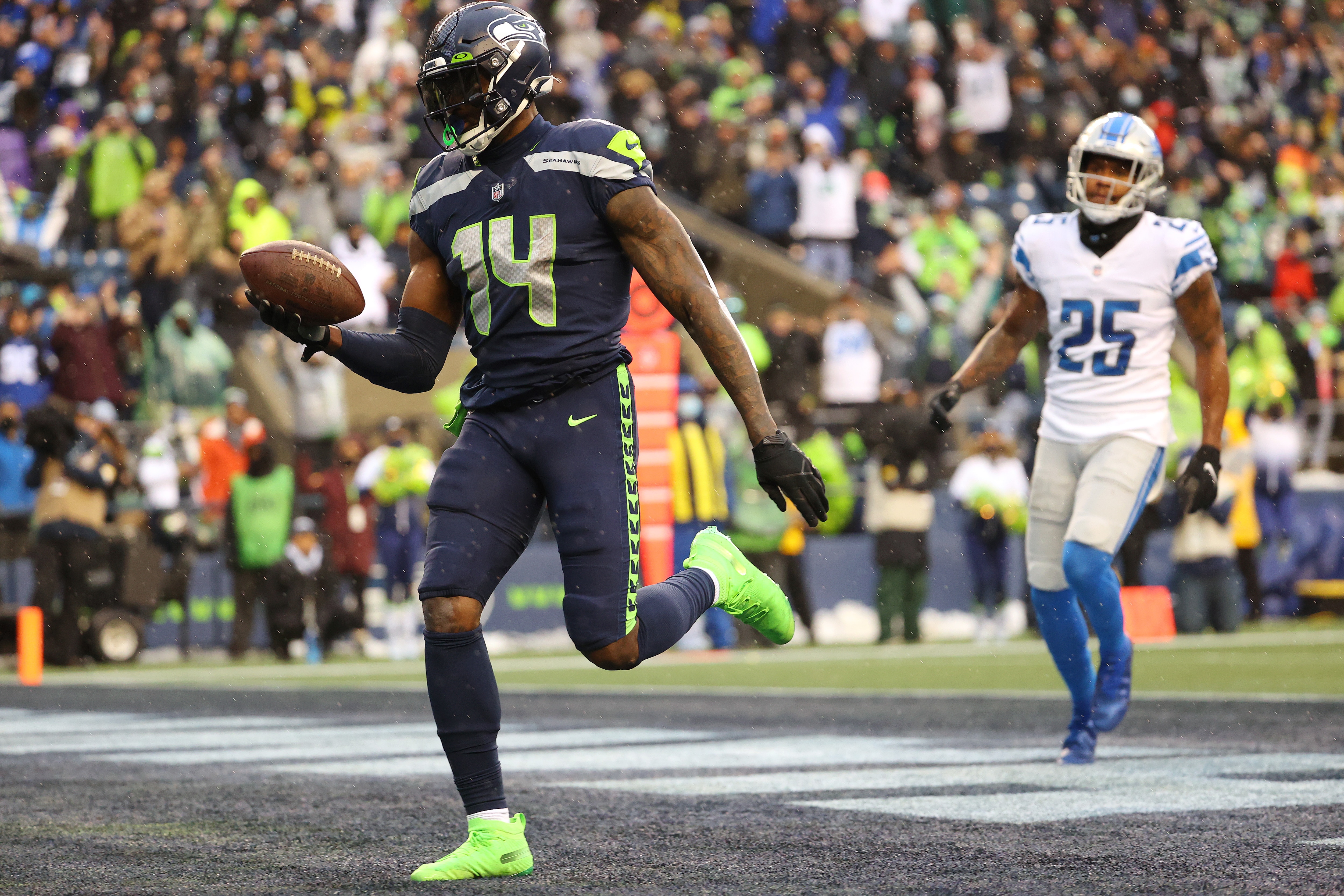 Seahawks' DK Metcalf Calls Fans 'Family 