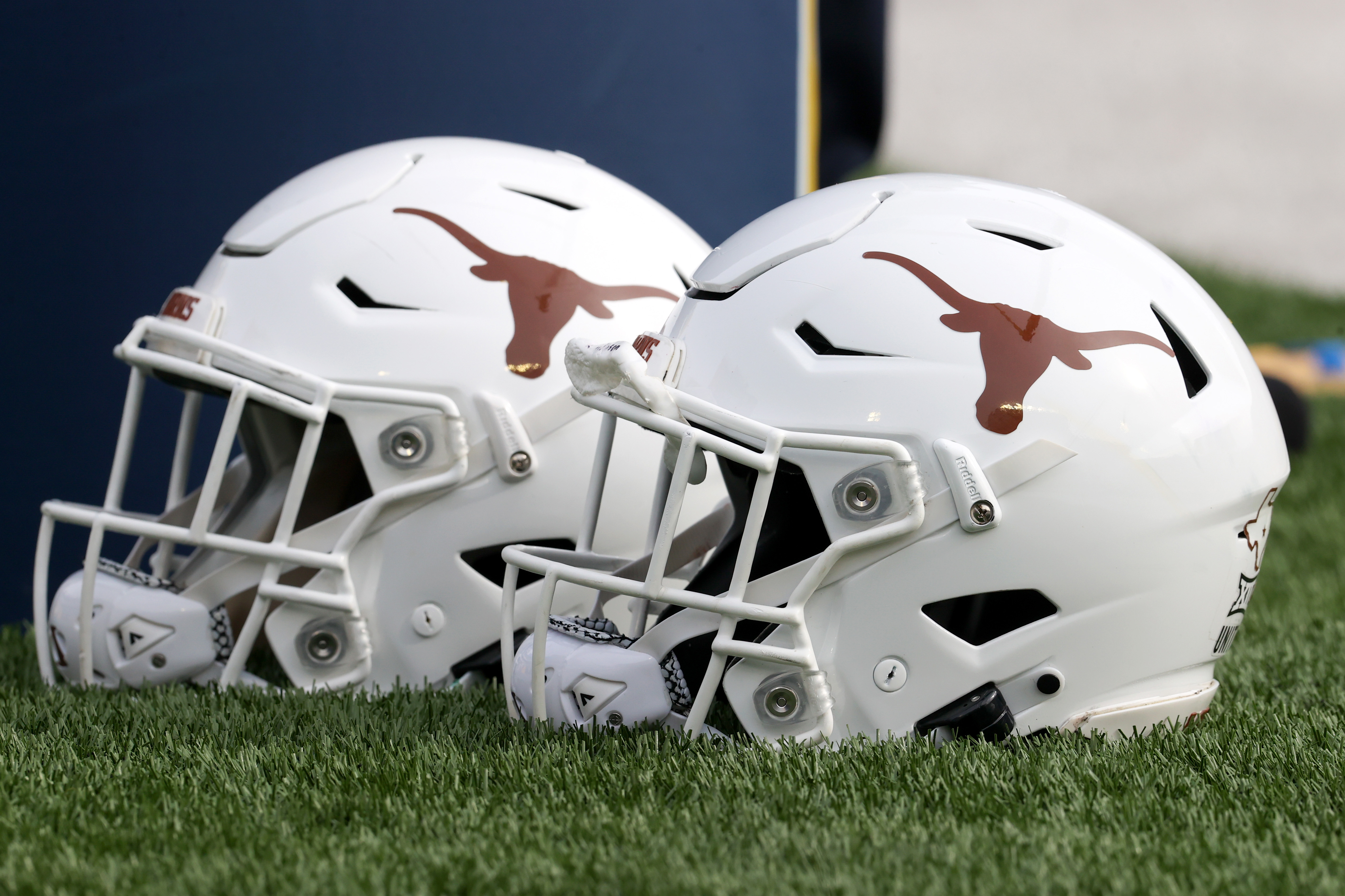 Texas Football: NBC Sports ranks Longhorns uniforms among the best