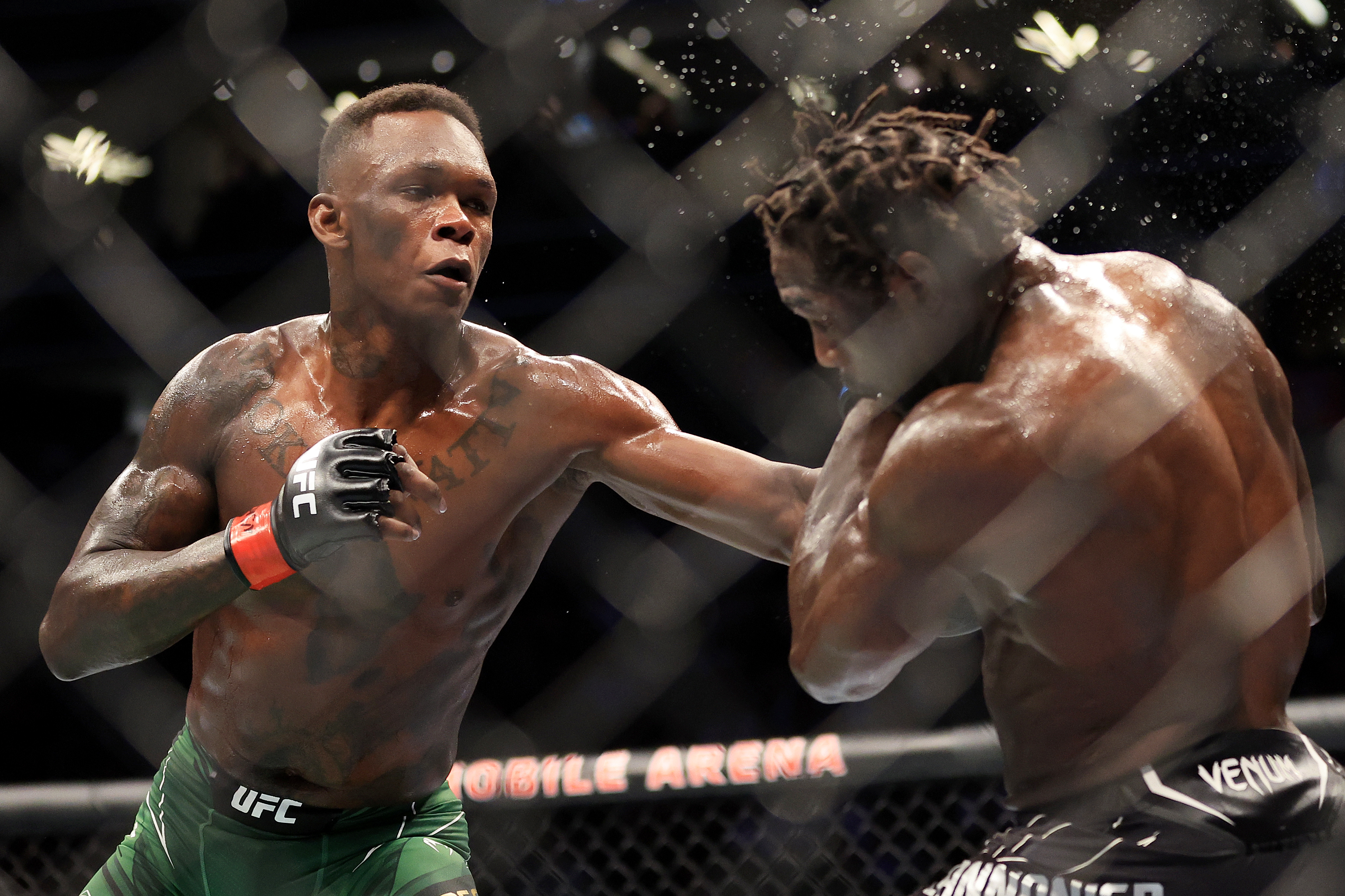 Israel Adesanya Beats Jared Cannonier via Decision to Retain Title at UFC 276 News, Scores, Highlights, Stats, and Rumors Bleacher Report