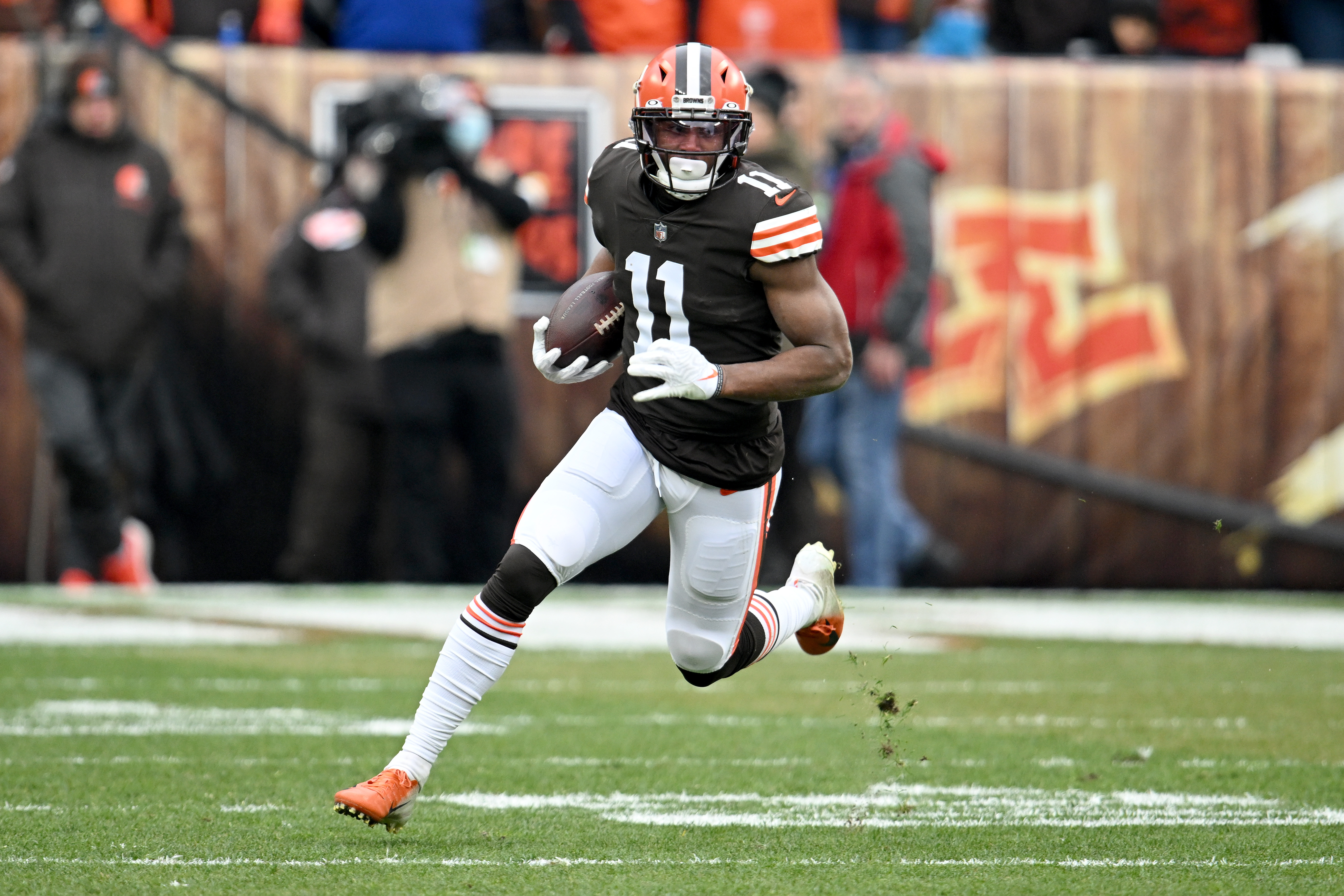 Young Fantasy Football Sleepers Poised to Break out in the 2022 NFL Season, News, Scores, Highlights, Stats, and Rumors