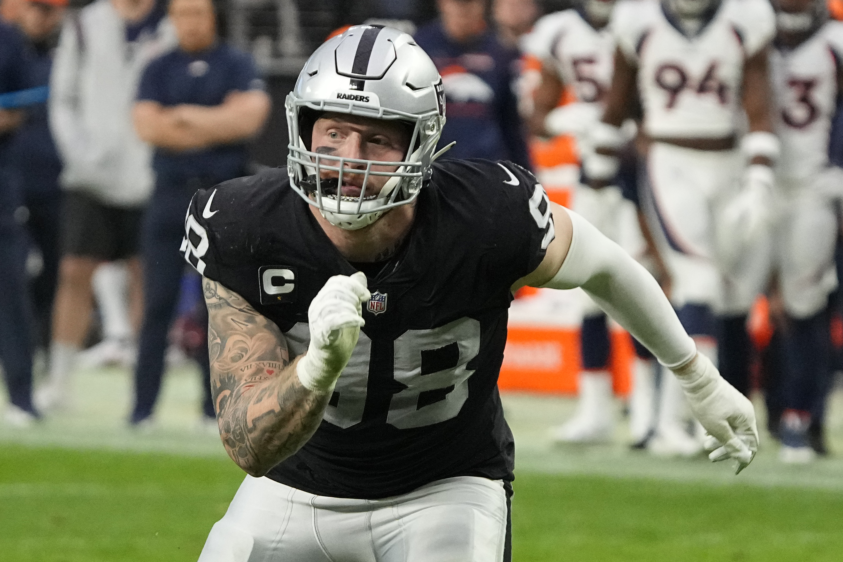 Raiders' Maxx Crosby Makes Shocking Tom Brady Comments