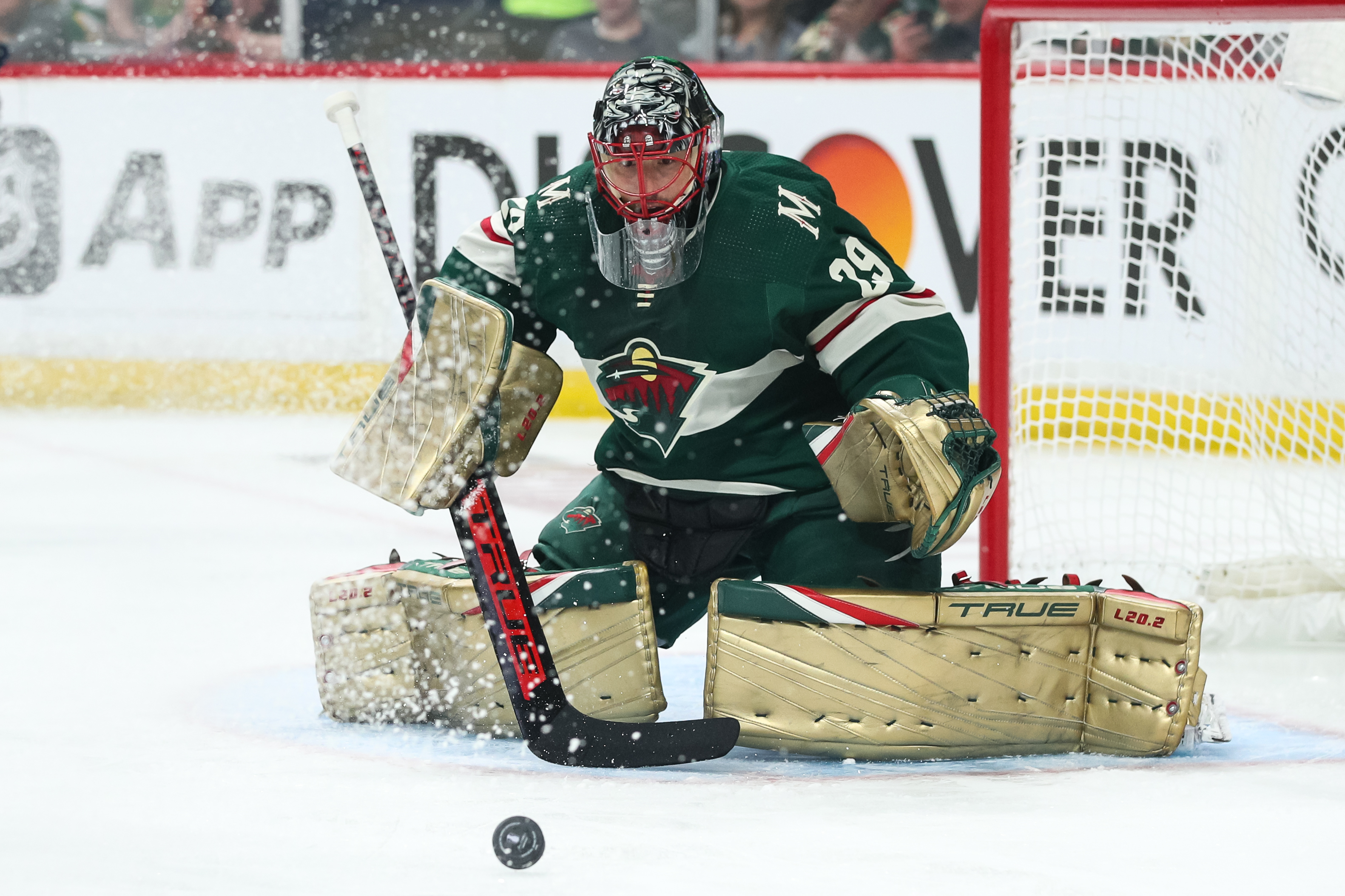 Minnesota Wild acquire goaltender Marc-Andre Fleury from Chicago Blackhawks  - ESPN