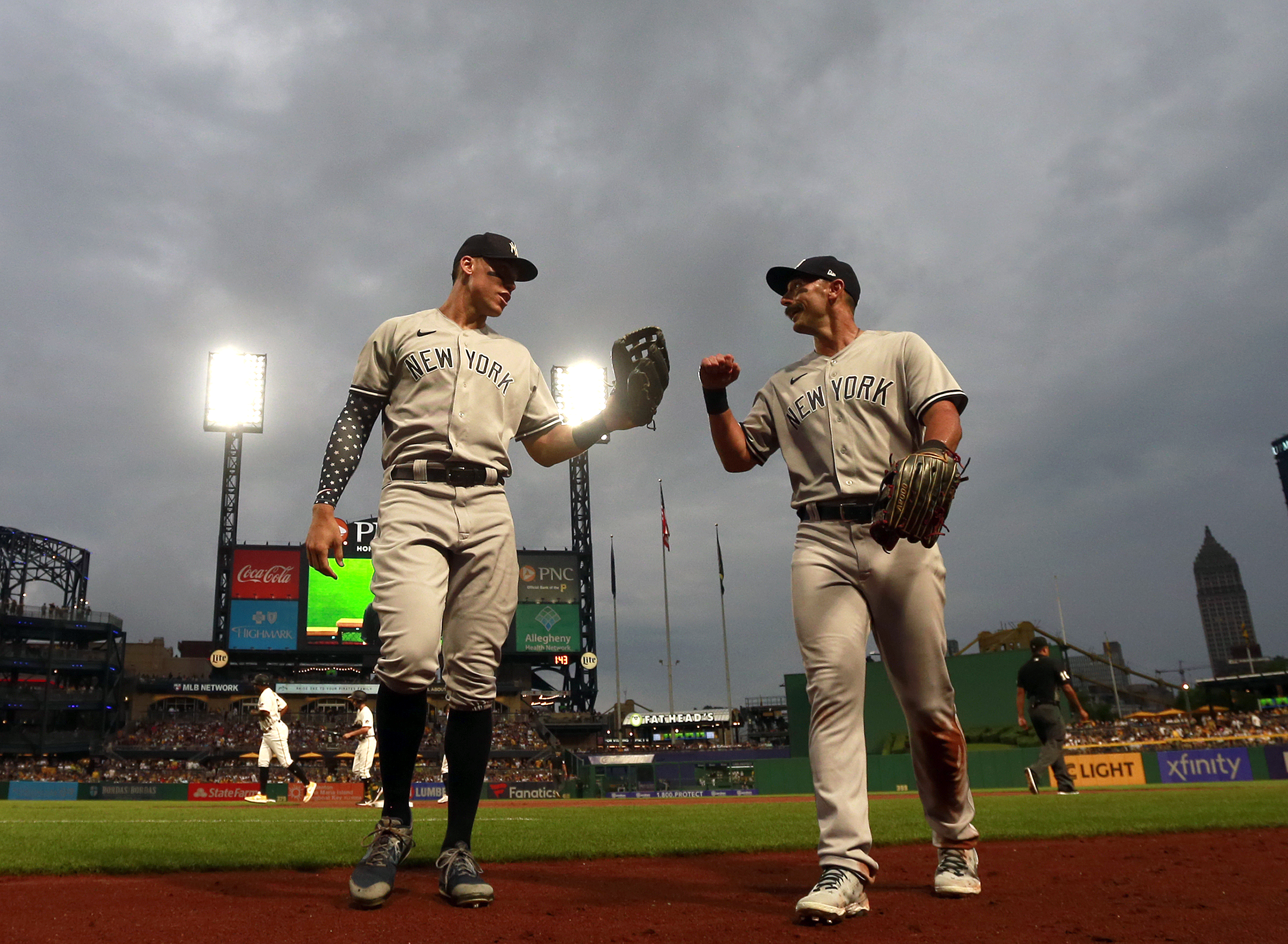 Alvarez homers as Astros down Yankees 7-5 for DH sweep - ABC13 Houston