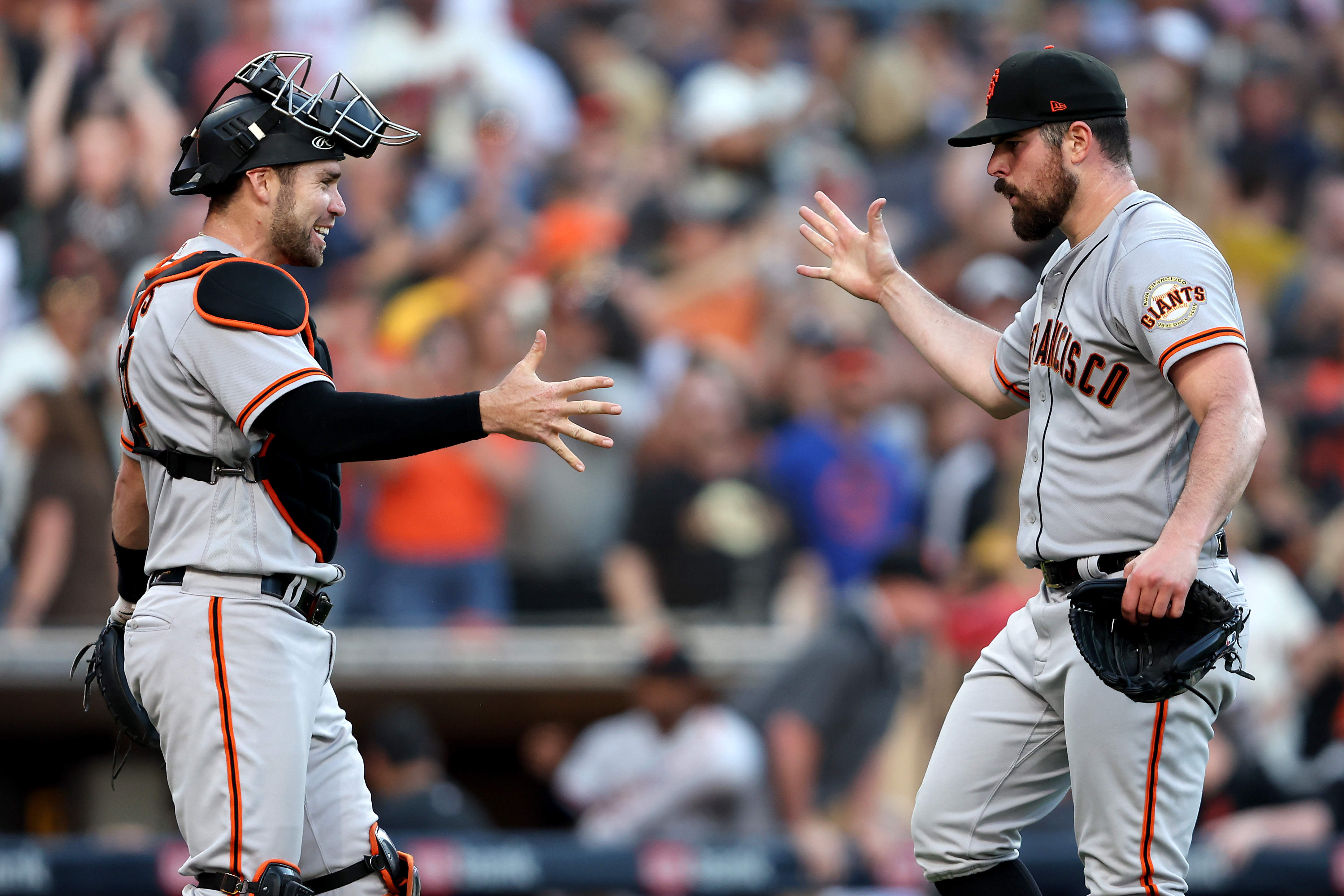 Giants GM speaks out on futures of Carlos Rodon, Joc Pederson