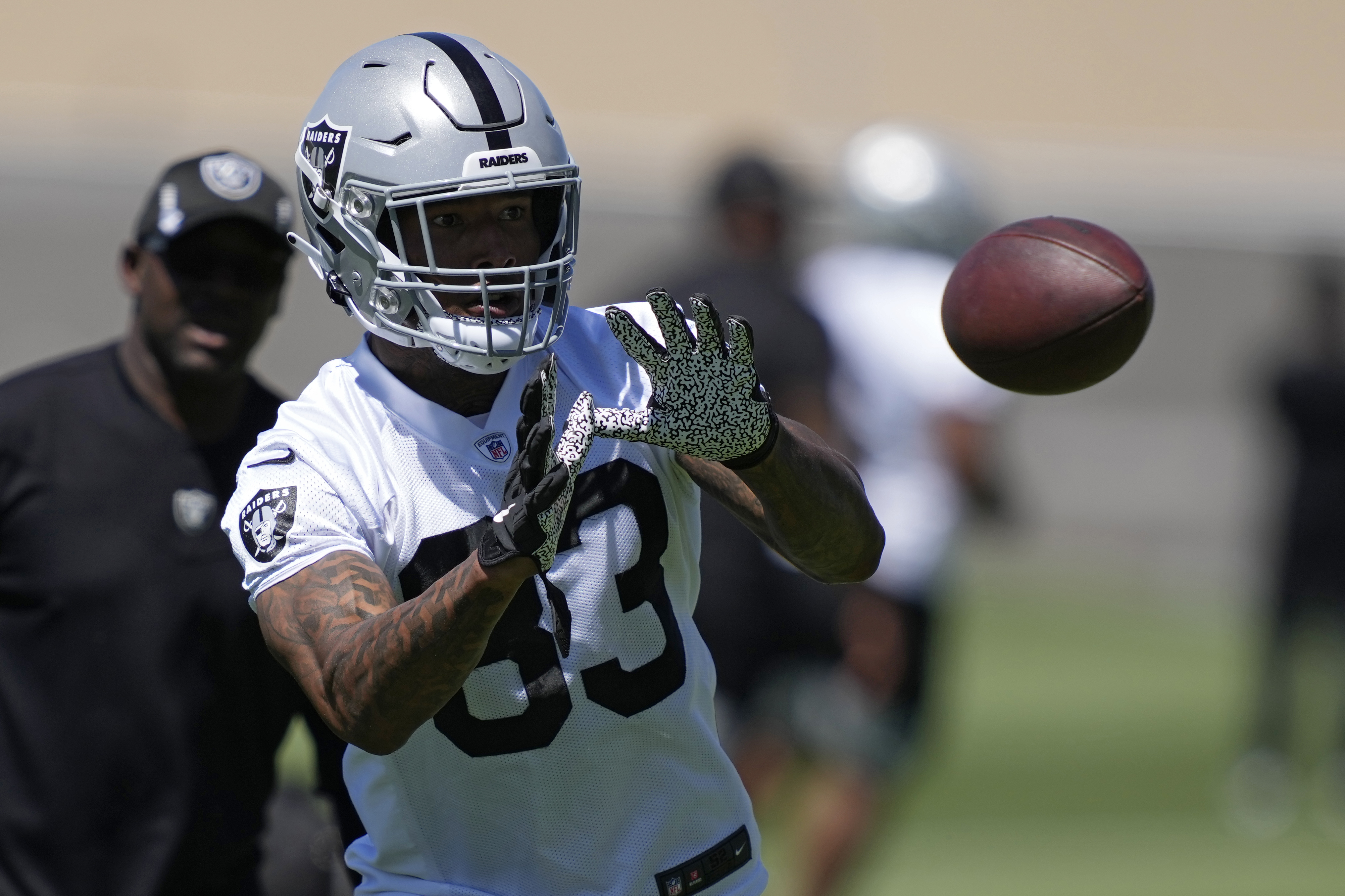 Raiders' Maxx Crosby facing even more attention with Chandler