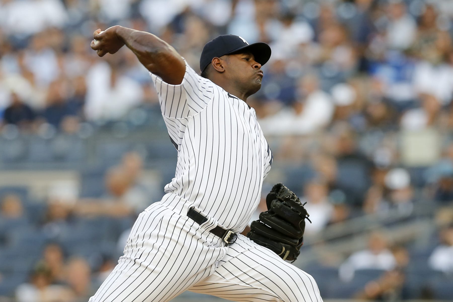Luis Severino injury: Yankees starter has low-grade lat strain, expected to  start season on IL 