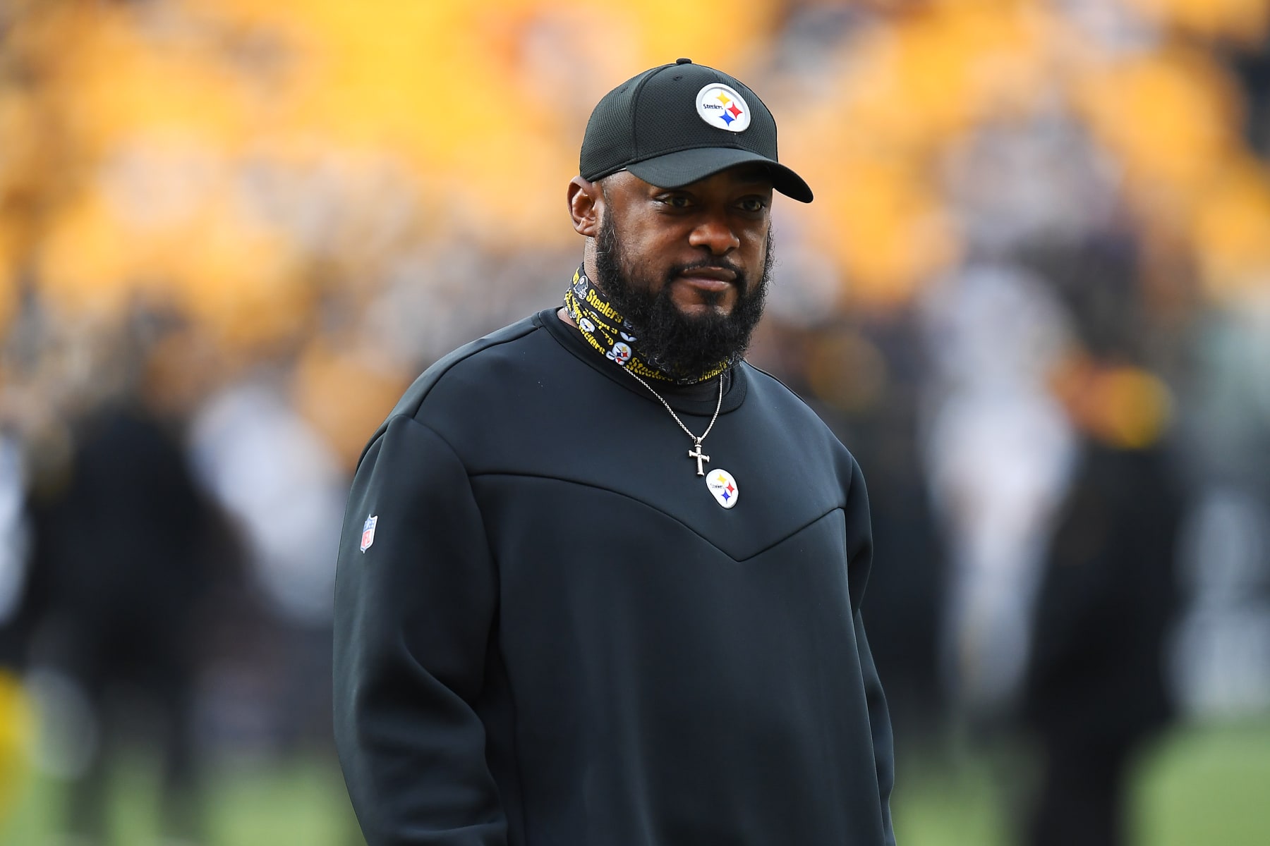 PITTSBURGH, PENNSYLVANIA - DECEMBER 05: Head coach Mike Tomlin of the Pittsburgh Steelers looks on during pregame warm-ups prior to the game against the Baltimore Ravens at Heinz Field on December 05, 2021 in Pittsburgh, Pennsylvania. (Photo by Joe Sargent/Getty Images) PITTSBURGH, PENNSYLVANIA - DECEMBER 05: Head coach Mike Tomlin of the Pittsburgh Steelers looks on during pregame warm-ups prior to the game against the Baltimore Ravens at Heinz Field on December 05, 2021 in Pittsburgh, Pennsylvania. (Photo by Joe Sargent/Getty Images)