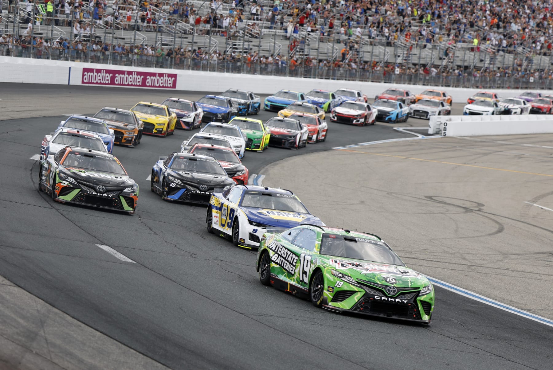 Pocono Raceway odds: Denny Hamlin, Martin Truex Jr. co-favorites to win at  The Tricky Triangle