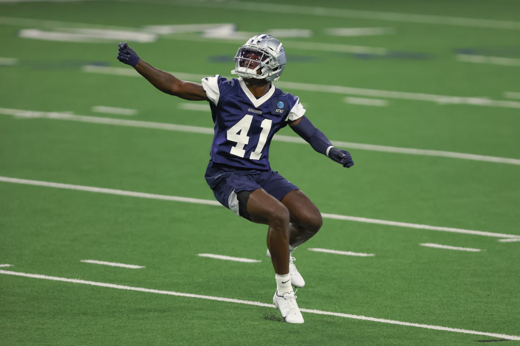 Cowboys' CeeDee Lamb Hyped by LeBron James, Twitter After Clutch