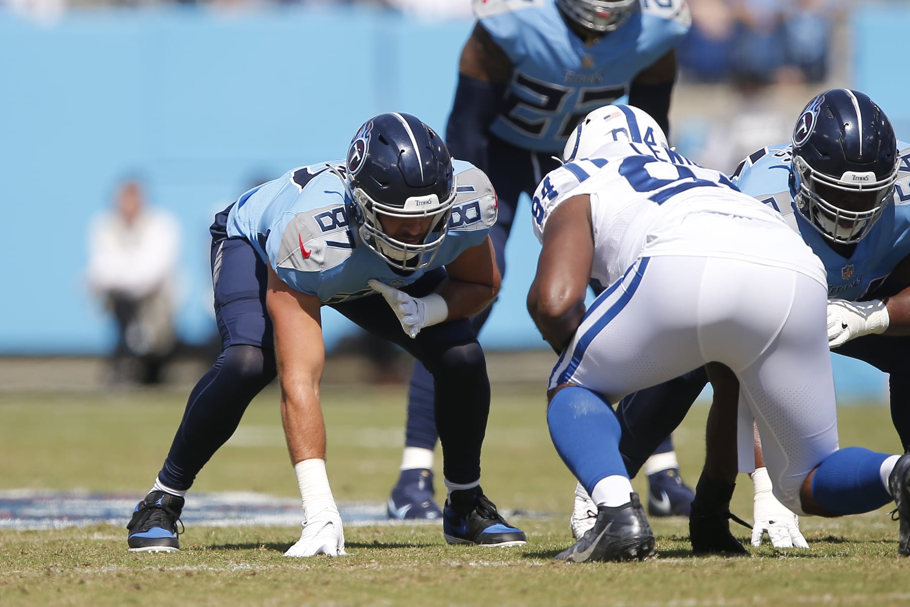 The Raiders are actively shopping Safety Johnathan Abram and Defensive  Lineman Clelin Ferrell ahead of the November 1st trade…