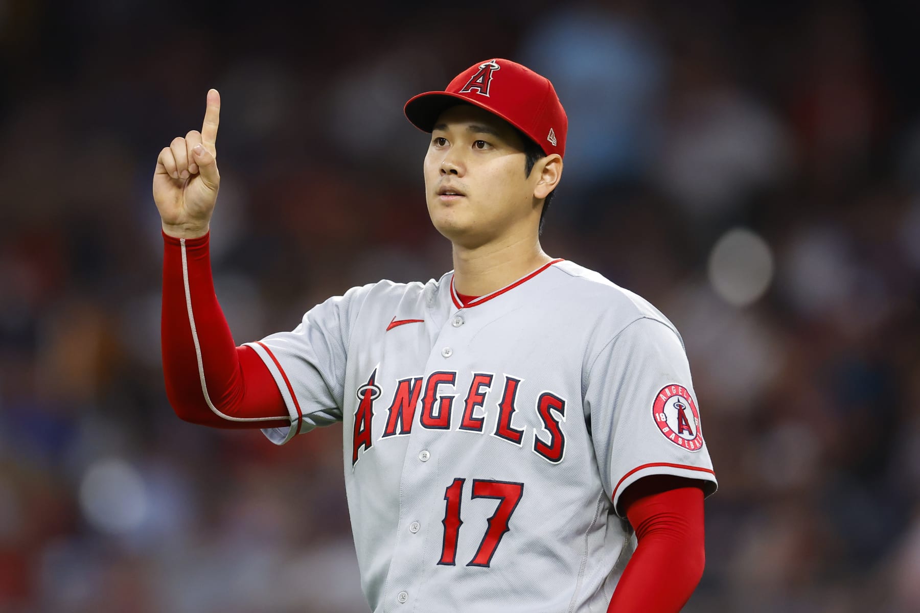 ATLANTA, GA - JULY 22: Shohei Ohtani #17 of the Los Angeles Angels reacts during the fourth inning against the Atlanta Braves at Truist Park on July 22, 2022 in Atlanta, Georgia. (Photo by Todd Kirkland/Getty Images) ATLANTA, GA - JULY 22: Shohei Ohtani #17 of the Los Angeles Angels reacts during the fourth inning against the Atlanta Braves at Truist Park on July 22, 2022 in Atlanta, Georgia. (Photo by Todd Kirkland/Getty Images)