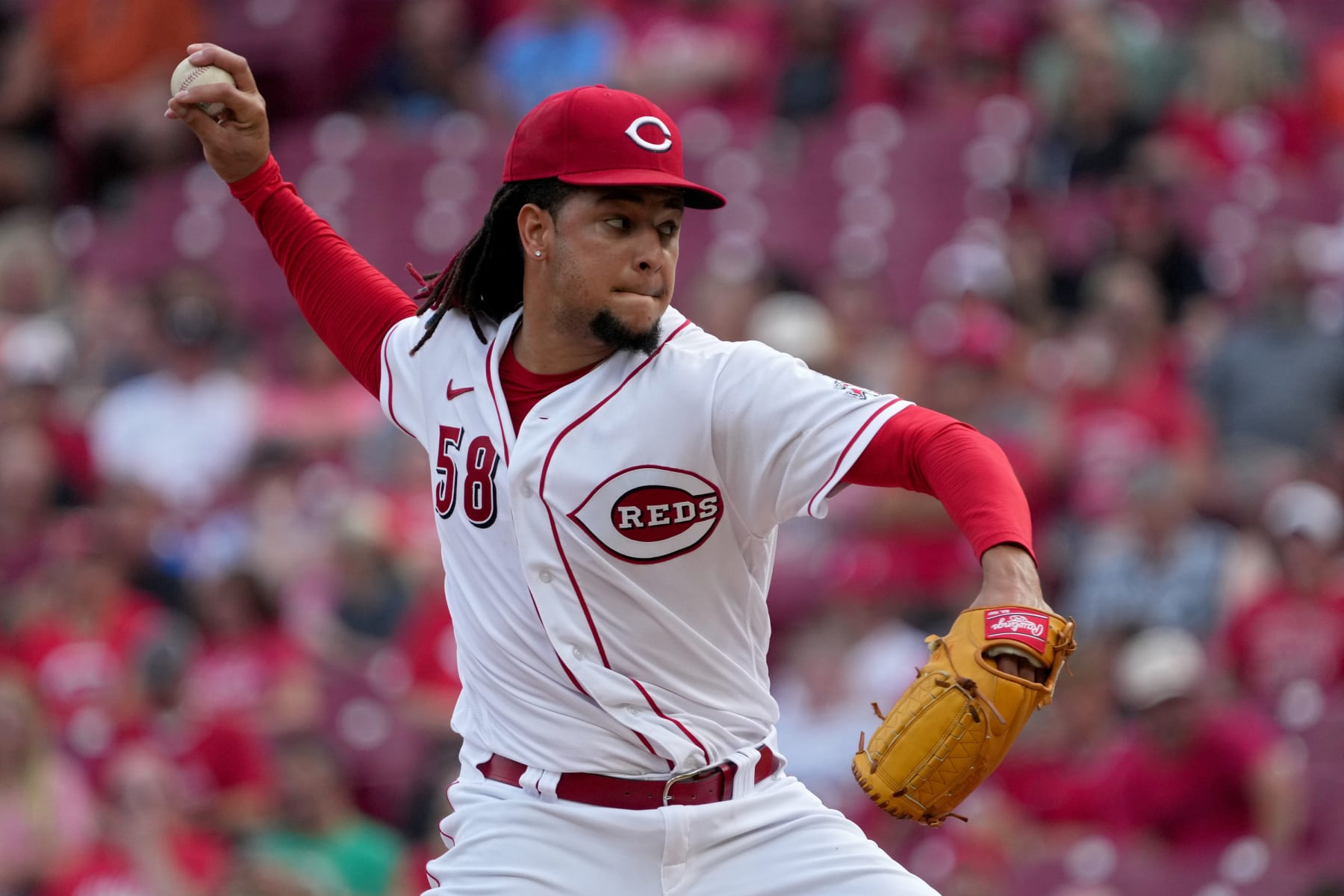 CINCINNATI, OHIO - JULY 08: Luis Castillo #58 of the Cincinnati Reds pitches in the second inning against the Tampa Bay Rays at Great American Ball Park on July 08, 2022 in Cincinnati, Ohio. (Photo by Dylan Buell/Getty Images) CINCINNATI, OHIO - JULY 08: Luis Castillo #58 of the Cincinnati Reds pitches in the second inning against the Tampa Bay Rays at Great American Ball Park on July 08, 2022 in Cincinnati, Ohio. (Photo by Dylan Buell/Getty Images)