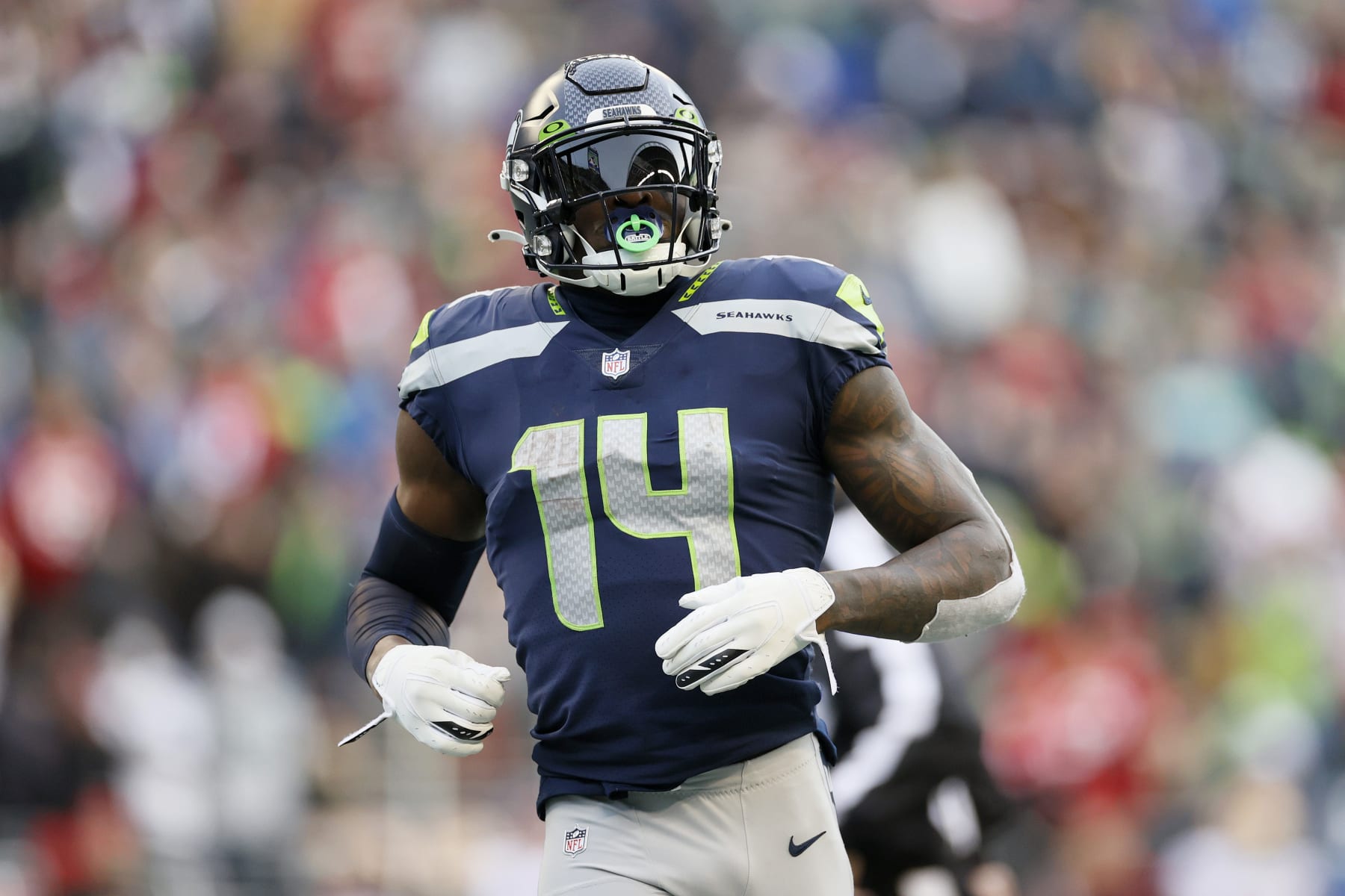 DK Metcalf Says He 'Bluffed' About Staying With Seahawks During Contract  Talks, News, Scores, Highlights, Stats, and Rumors
