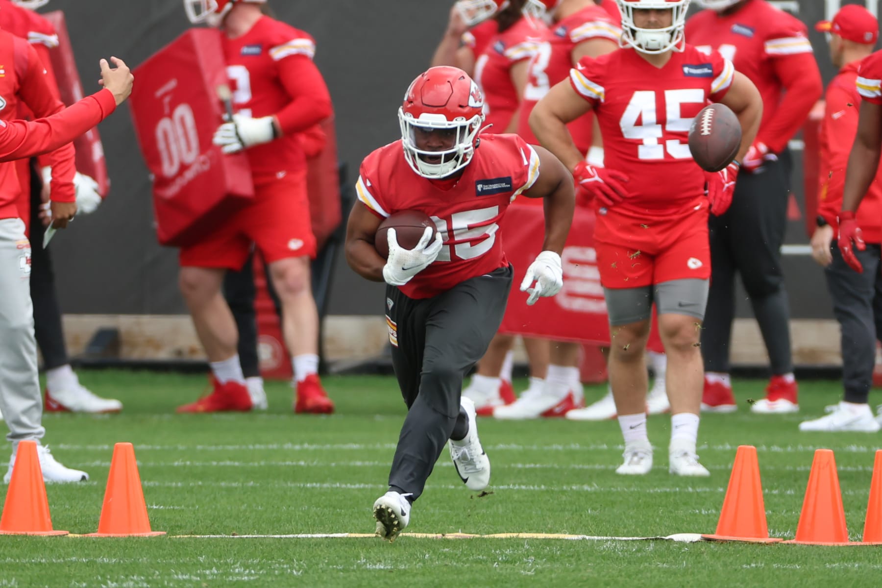 2022 Fantasy Football Draft: 3 Chiefs sleepers to look for