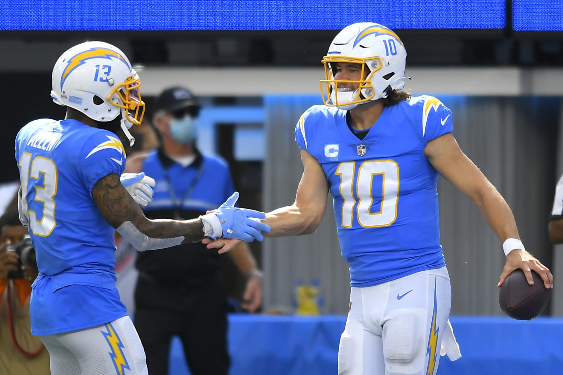 Fantasy Football: 5 QB-WR duos to consider stacking in 2022