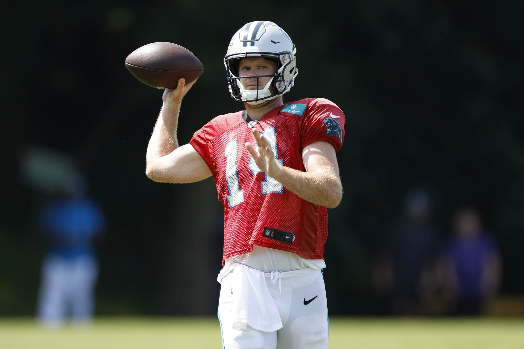 Panthers reportedly shopping QB Sam Darnold