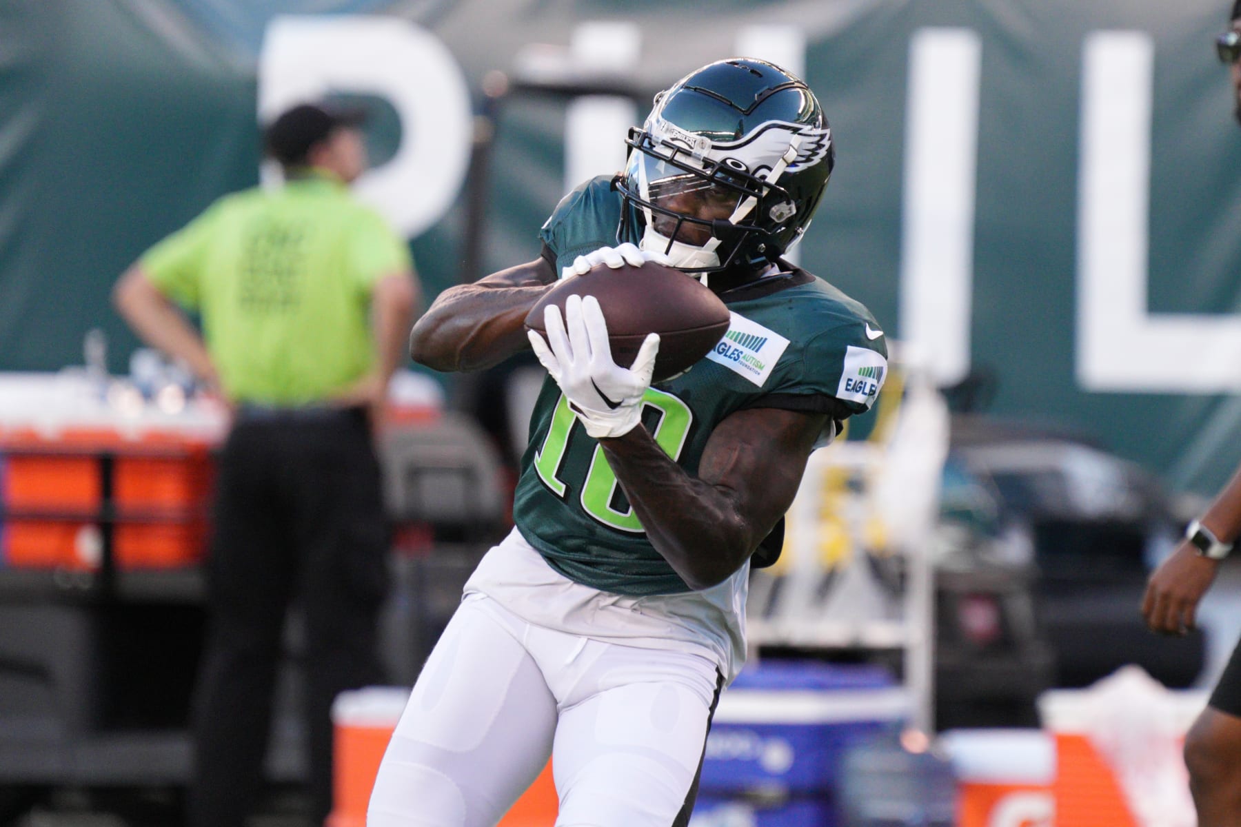 Eagles hold on in Week 1 despite poor offensive performance – NBC Sports  Philadelphia