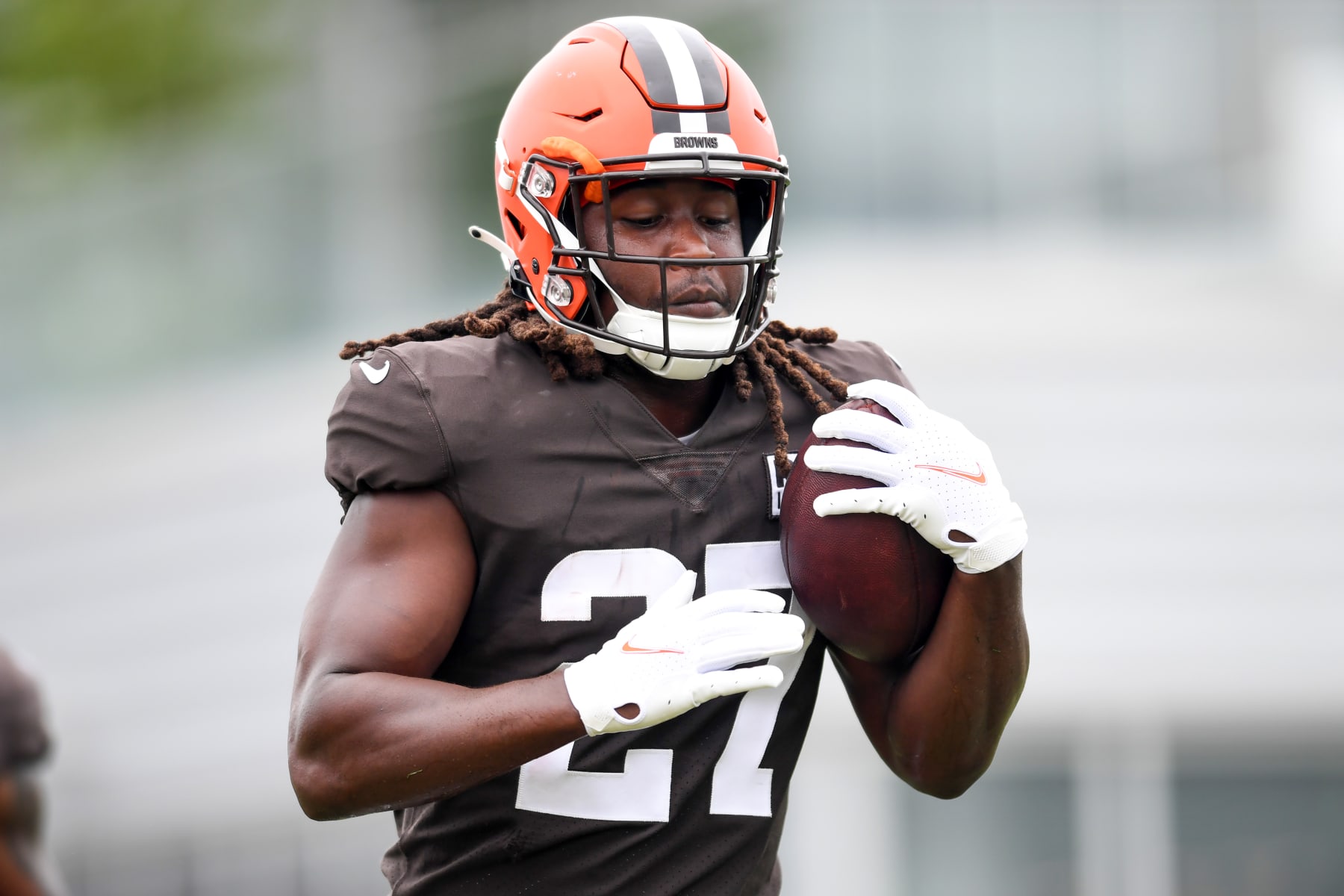 Browns Rumors: Kareem Hunt Trade 'Appears Unlikely' Ahead of Deadline, News, Scores, Highlights, Stats, and Rumors