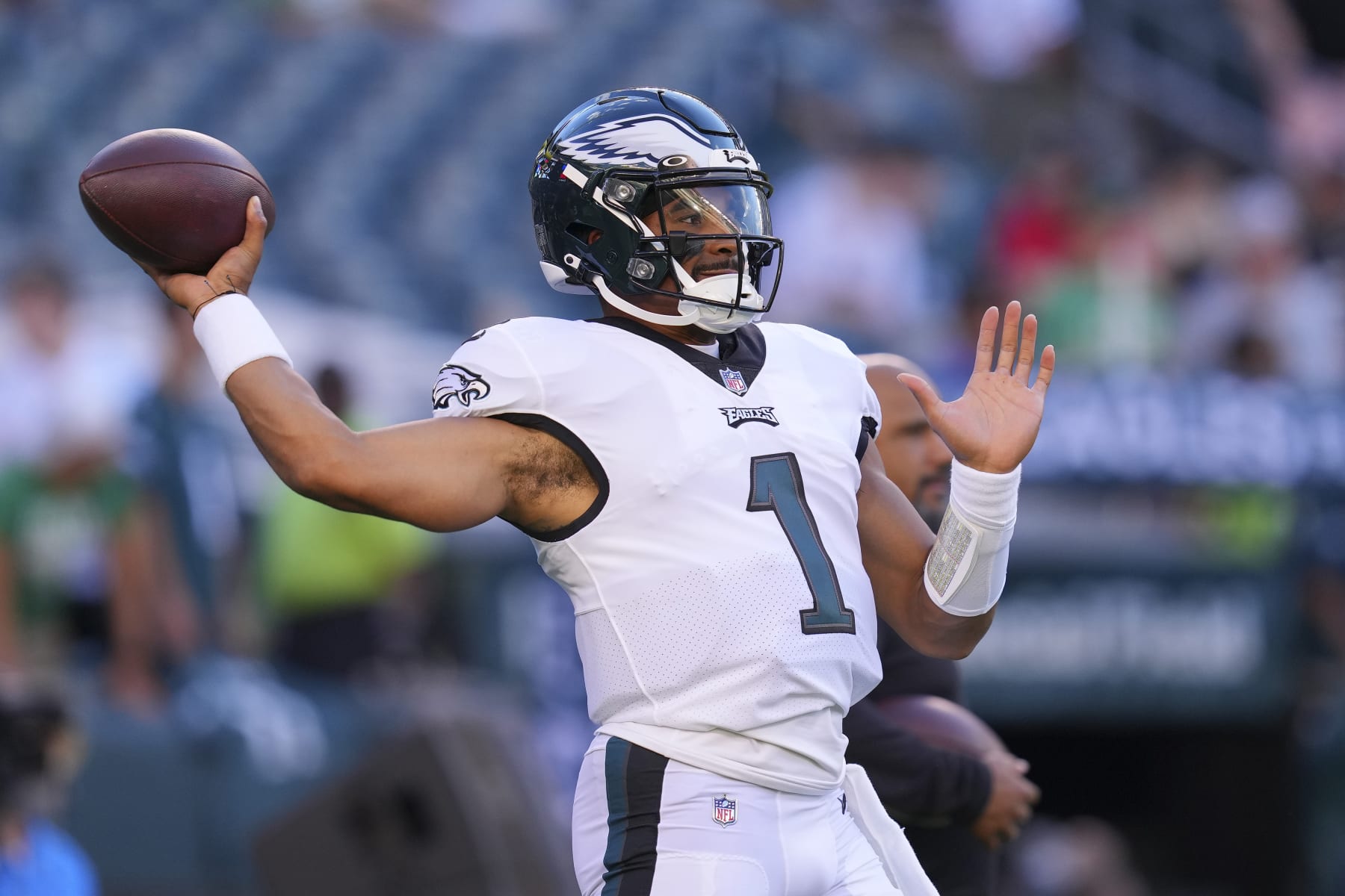 Jets vs. Eagles Preseason Notebook: Jalen Hurts perfect as a