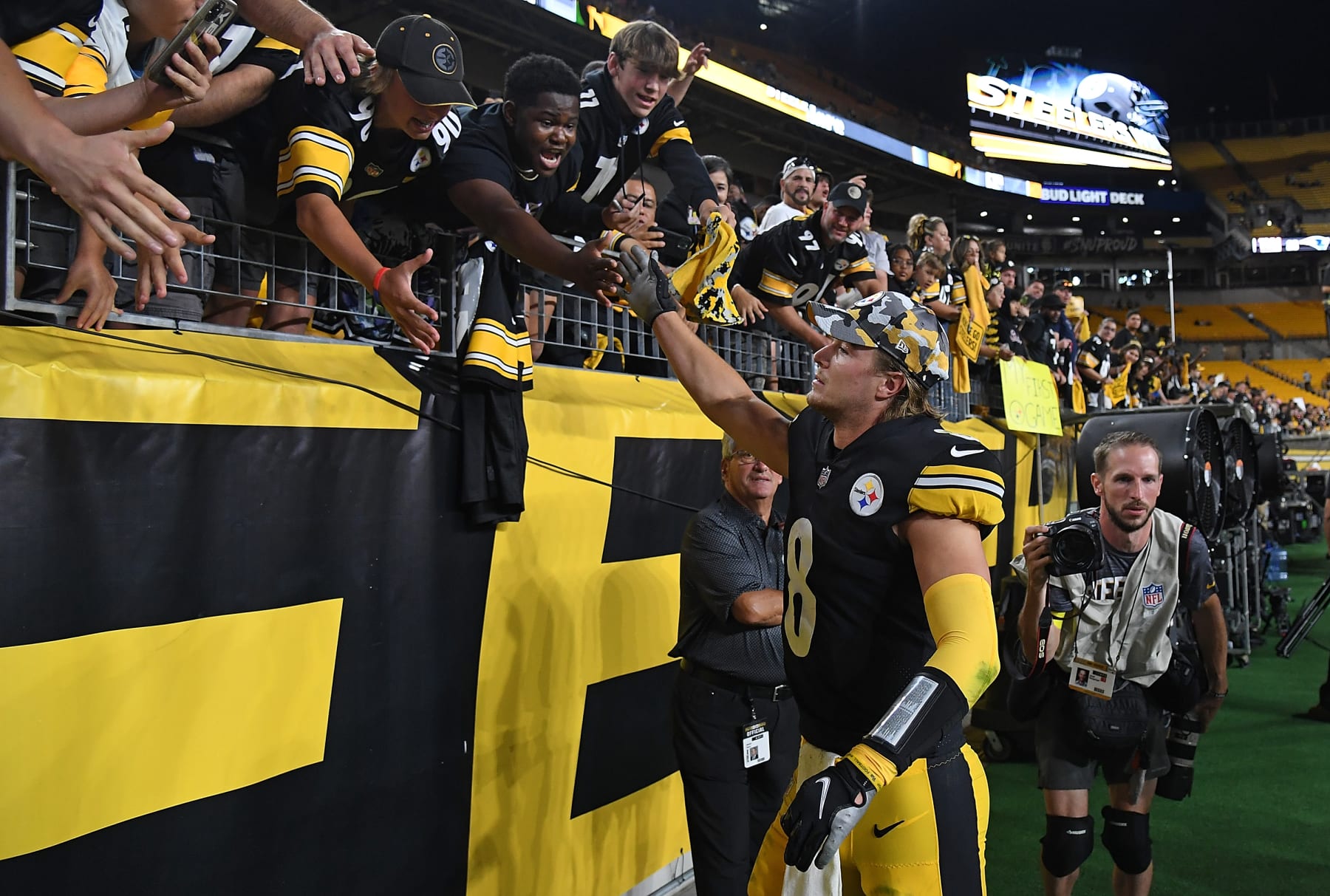 After perfect preseason, Kenny Pickett, Steelers offense bracing for  adversity in season opener