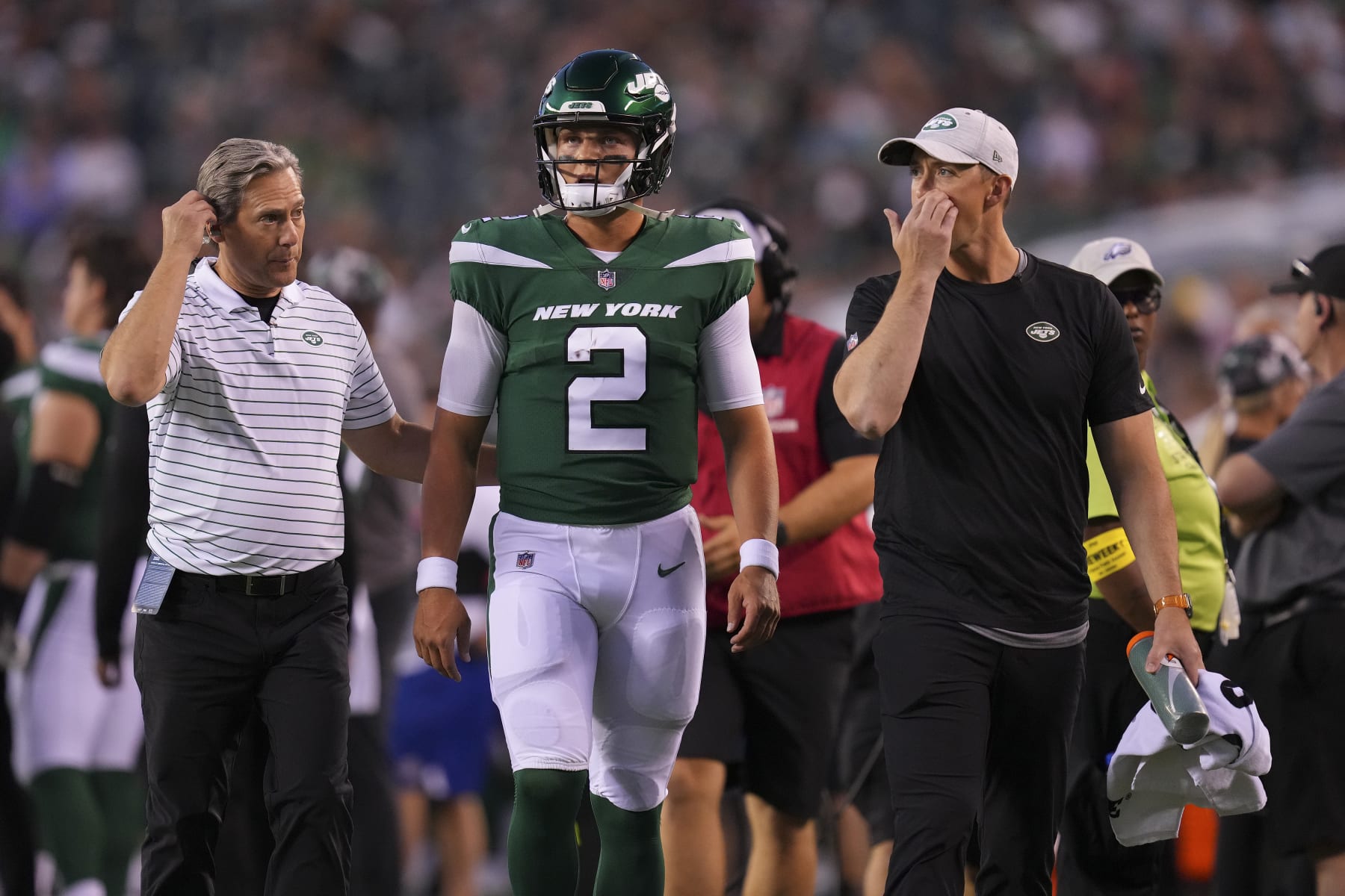 Jets-Eagles Game Recap  QB Zach Wilson Injures Knee in Preseason