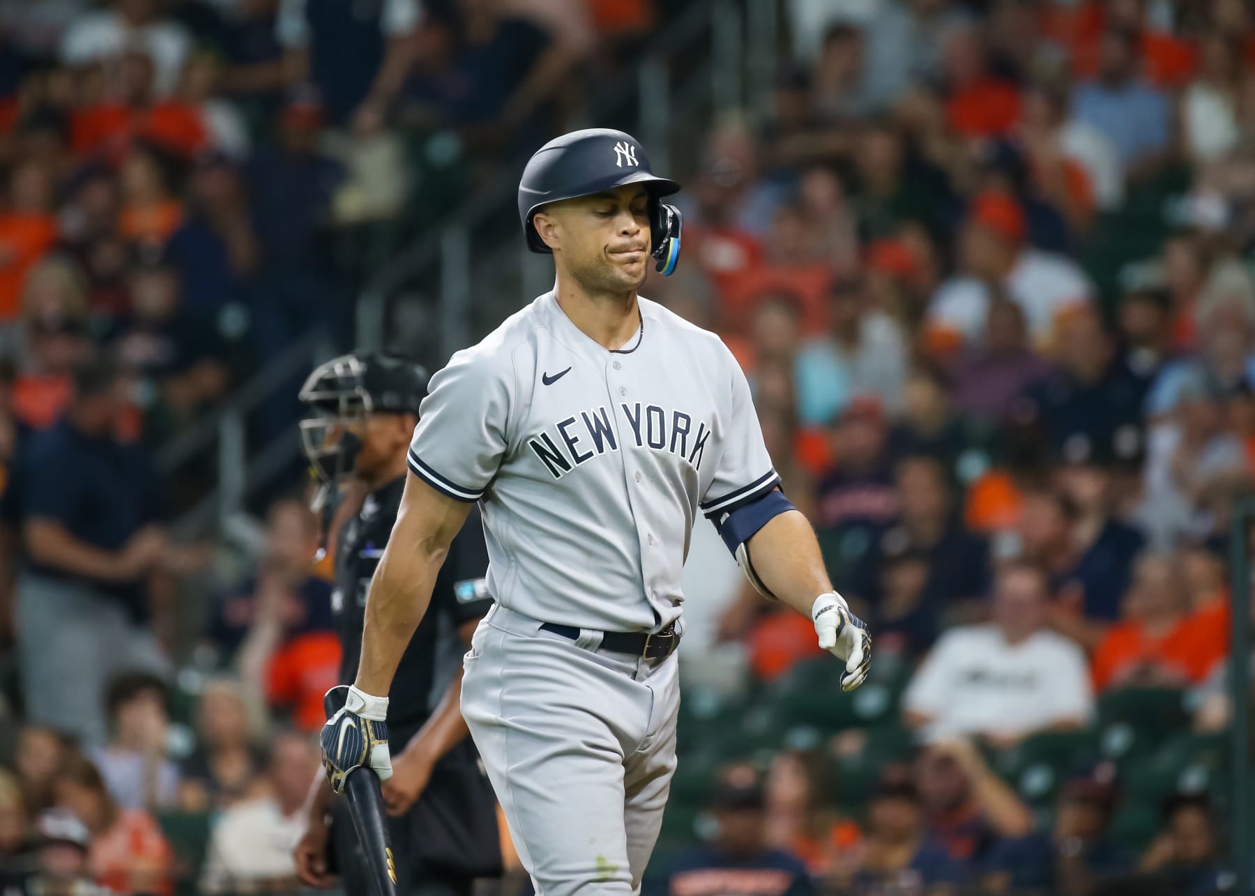 Giancarlo Stanton injury update: Yankees slugger 'moving in the