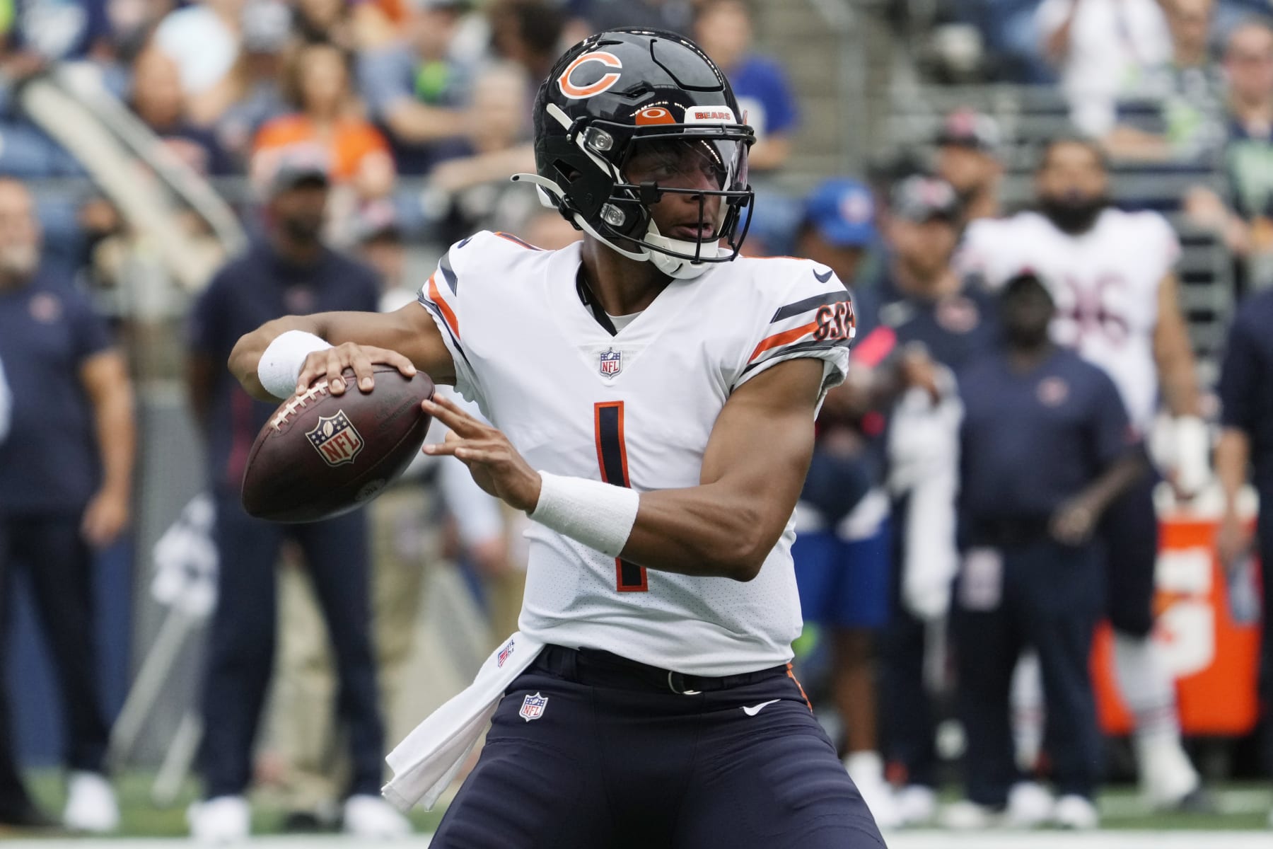 The 2022 Chicago Bears Regular Season Schedule Review and Record Prediction  