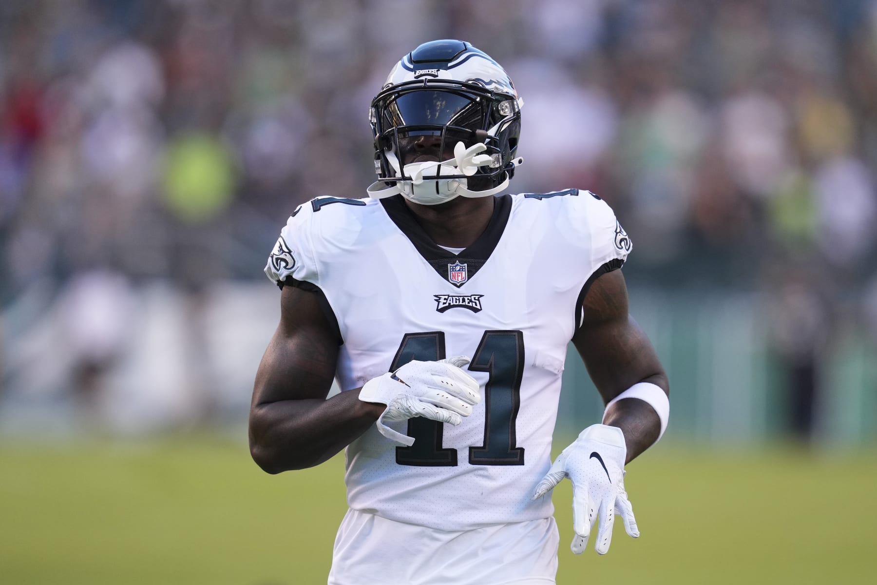 Eagles may have saved money by investing in A.J. Brown over D.K. Metcalf