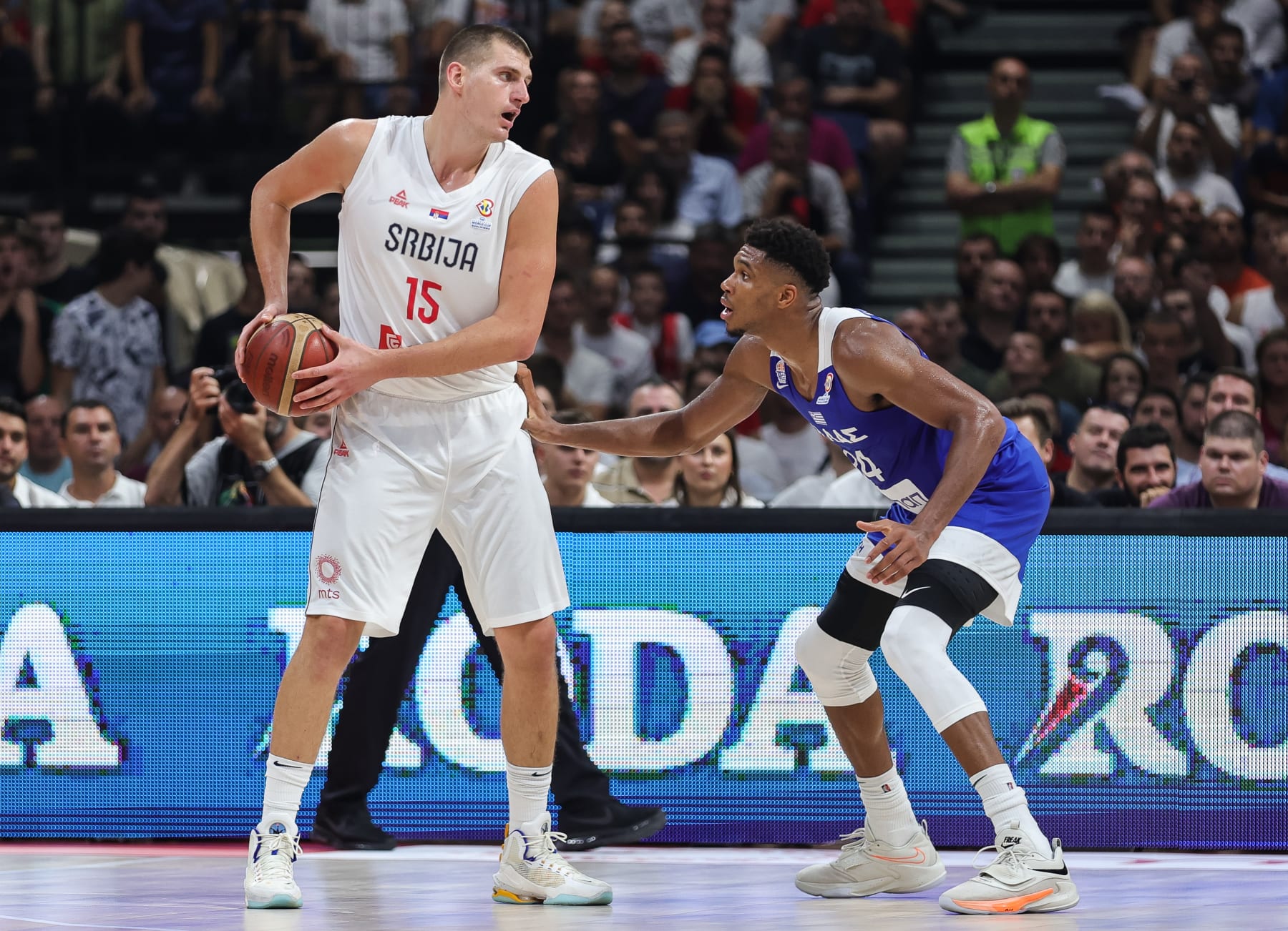 Giannis Antetokounmpo to Play for Greece at Eurobasket 2022 : r/nba