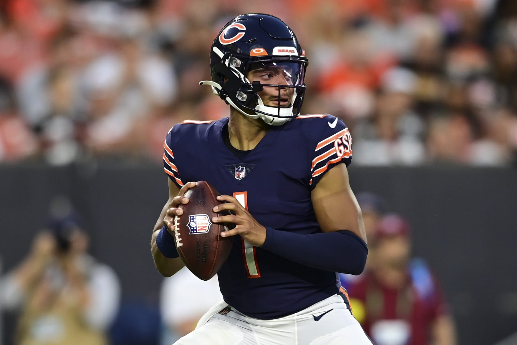 5 Takeaways: Justin Fields provides a brutally honest assessment of his  performance in Bears win - Marquee Sports Network