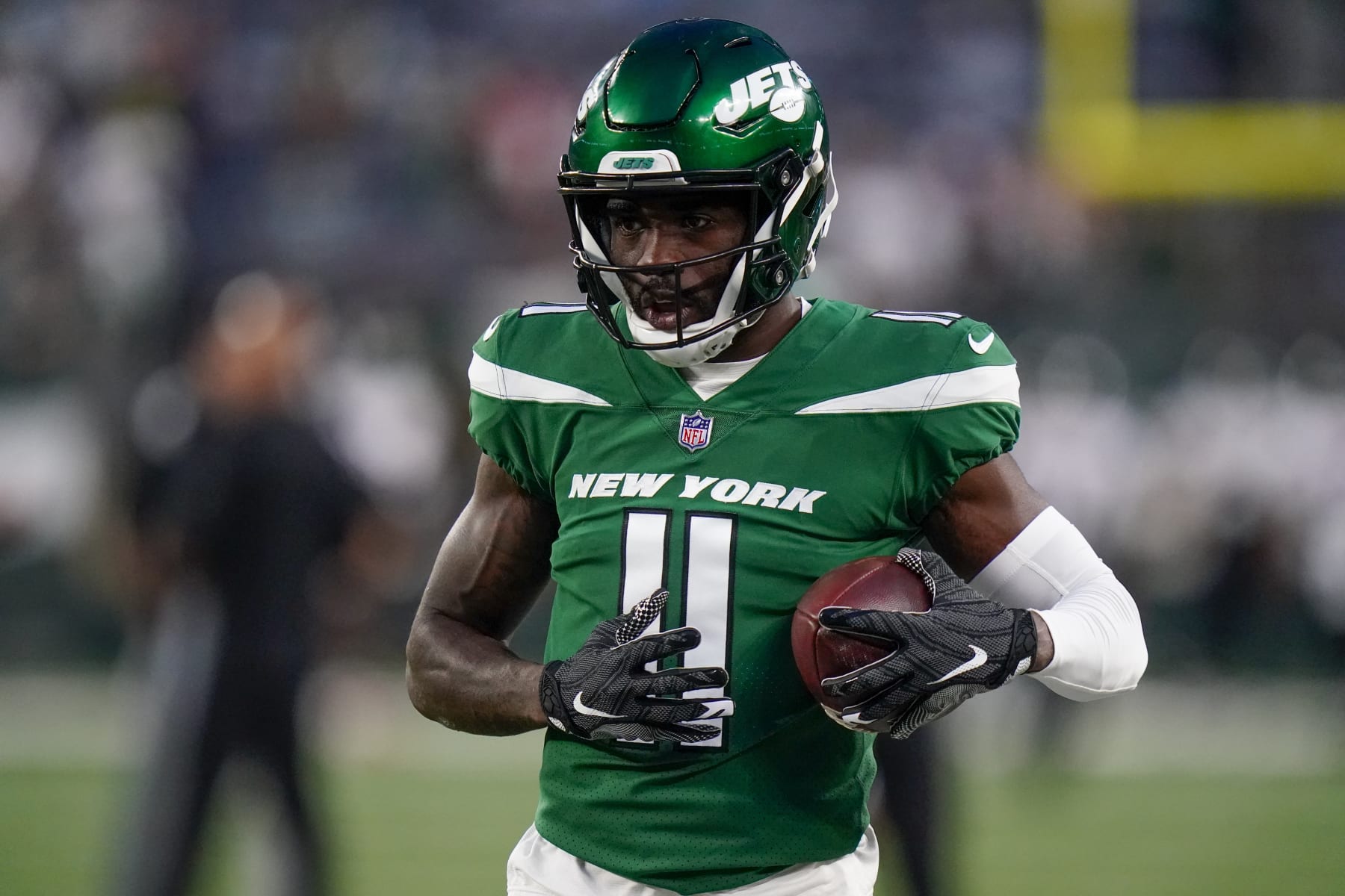 Denzel Mims falling on depth chart, future with New York Jets uncertain -  On3