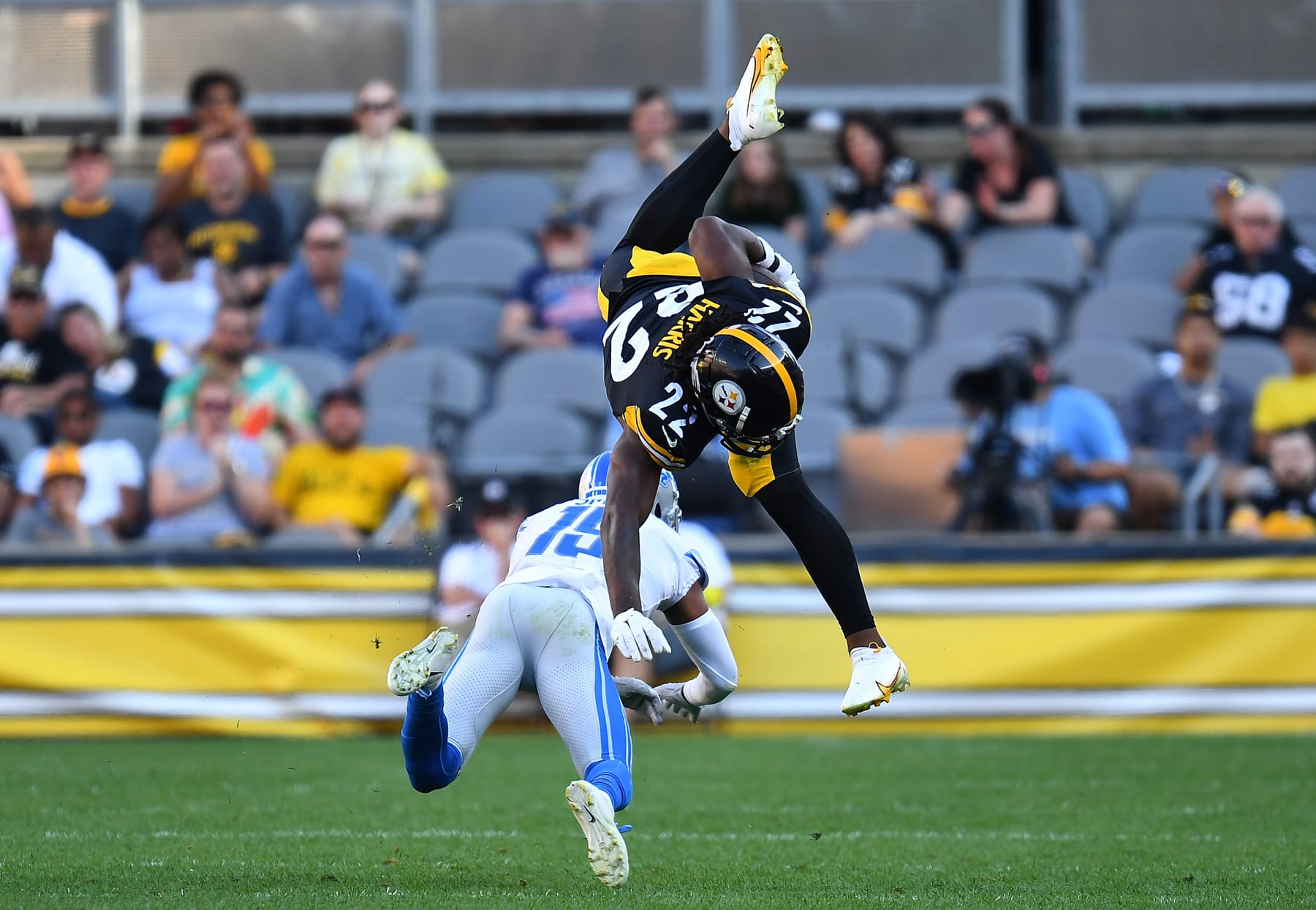 Najee Harris “Just Now Getting Over” Lisfranc Sprain, Steelers Dealing With  Injuries