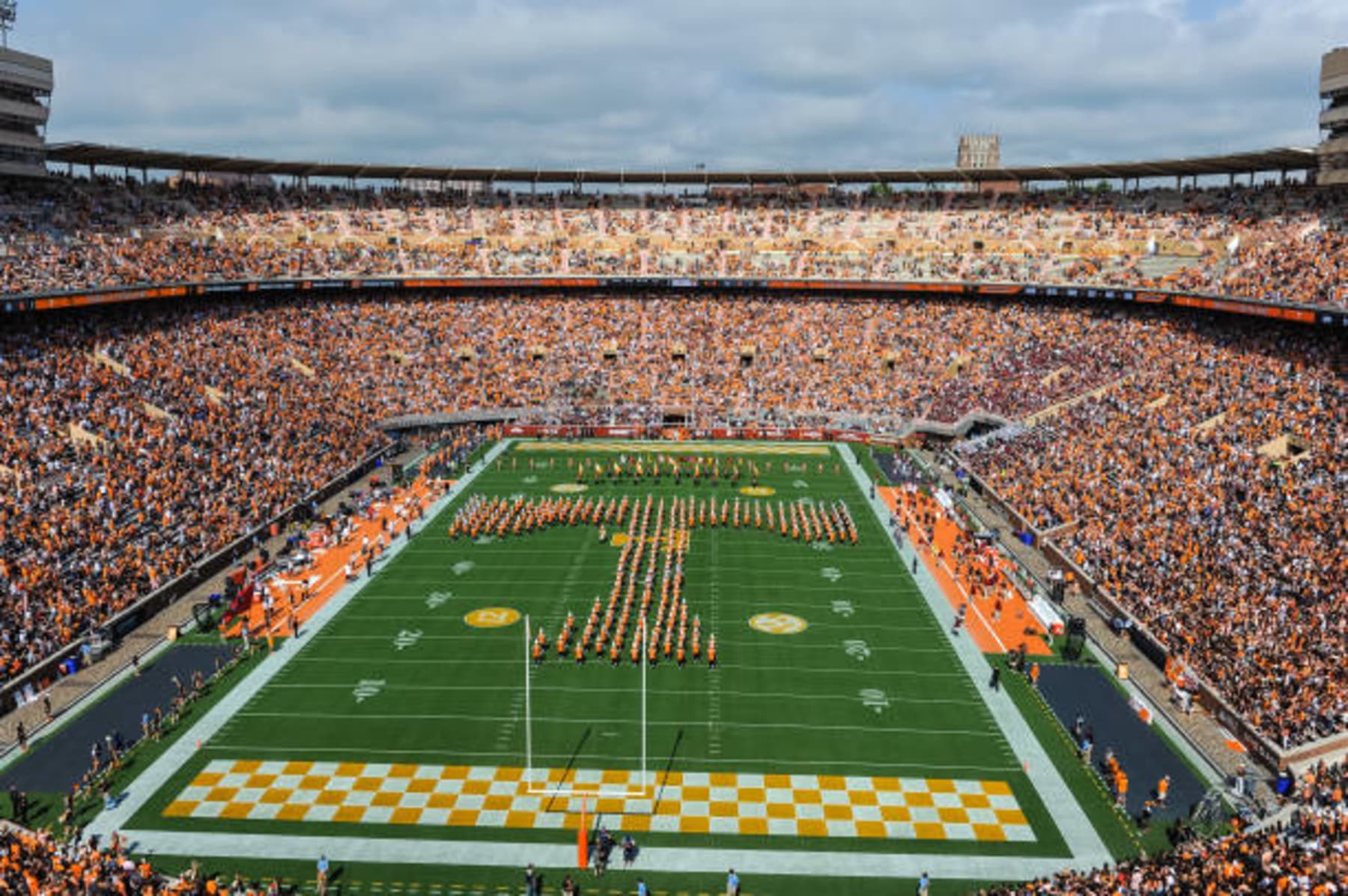 Huntington Bank Stadium prepares to welcome back full crowd for Gophers  game day 