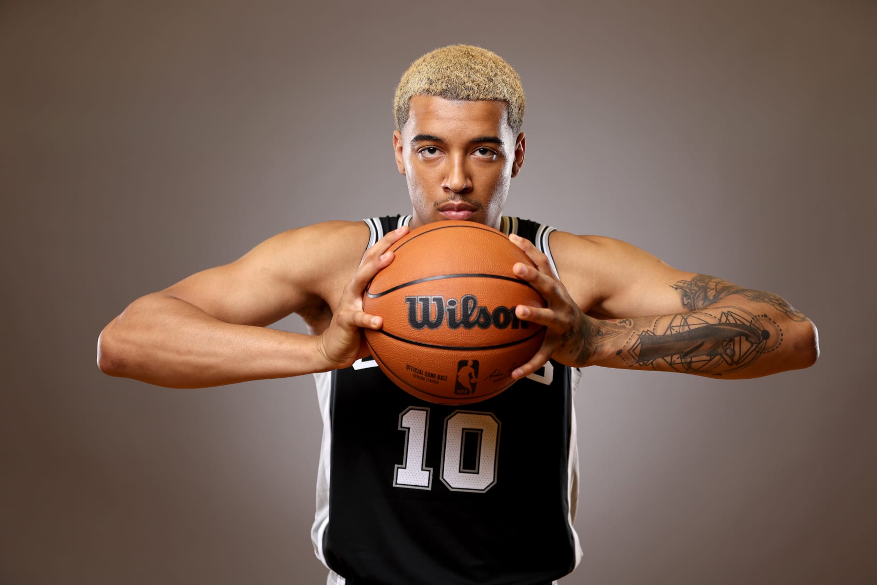 Tyus Jones of the Memphis Grizzlies poses for a portrait during the News  Photo - Getty Images