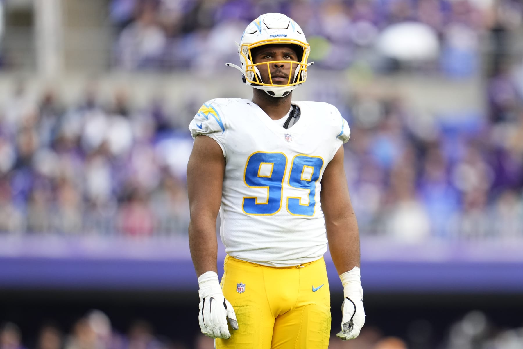 Chargers News: ESPN tabs Dolphins TE as best free agent fit for