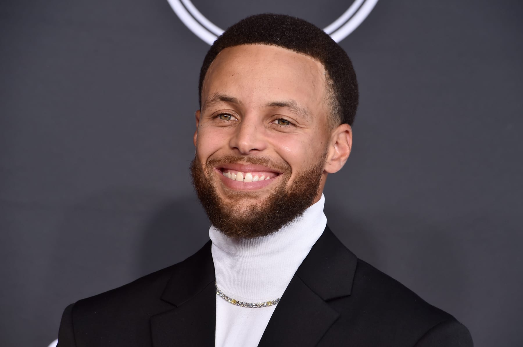 NBA basketball player Stephen Curry, of the Golden State Warriors, arrives at the ESPY Awards on Wednesday, July 20, 2022, at the Dolby Theatre in Los Angeles. (Photo by Jordan Strauss/Invision/AP)