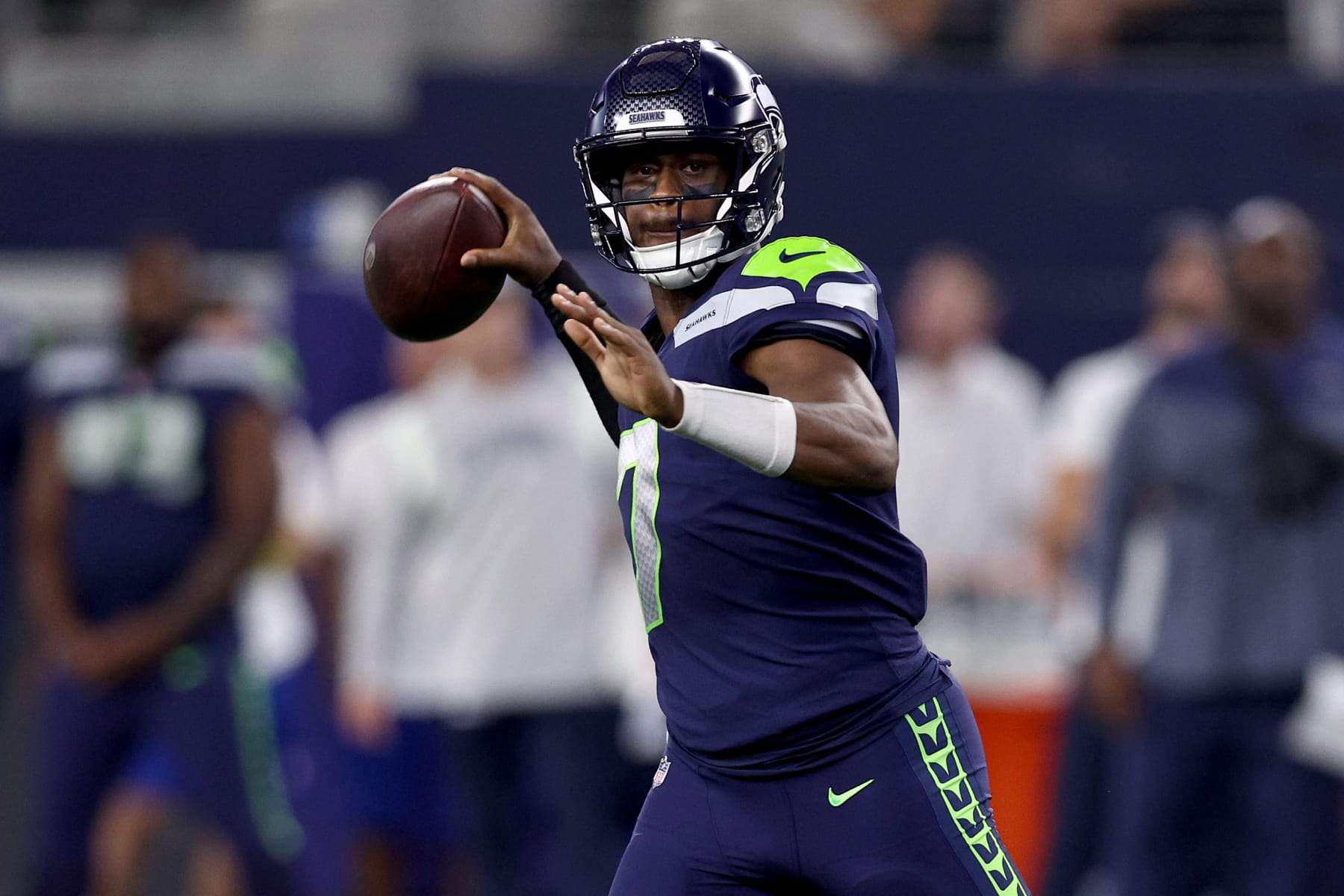 Geno Smith, Drew Lock, Tre Brown lead Seahawks over Dallas