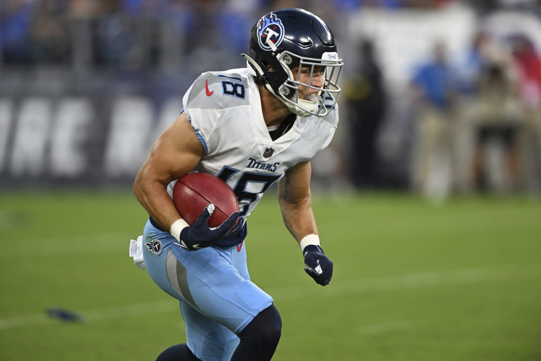 Tennessee Titans Practice Recap: Tannehill Teaches, Burks Limited & Who  Wasn't There 