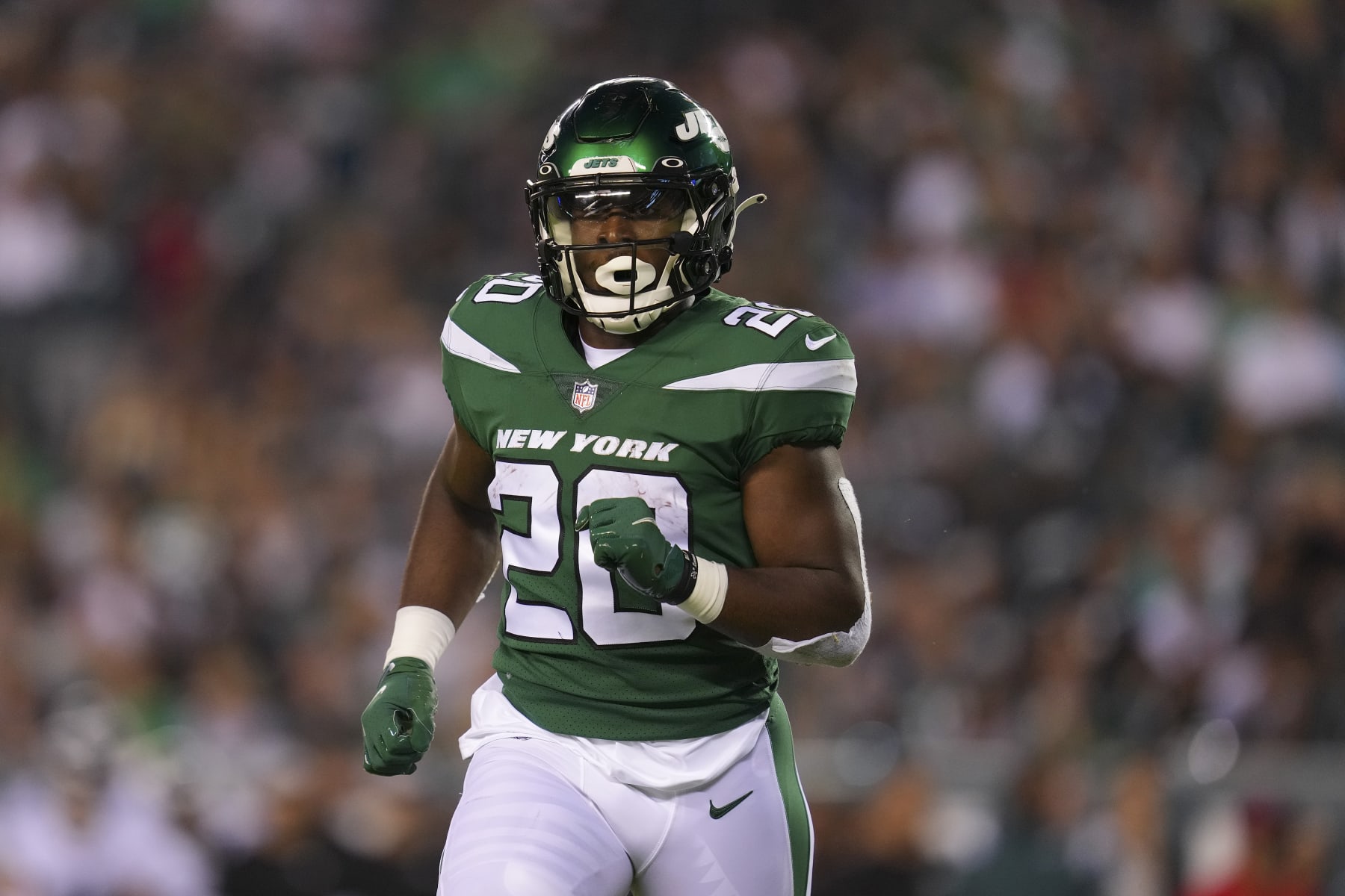 Jets RB Breece Hall Sustains ACL Tear