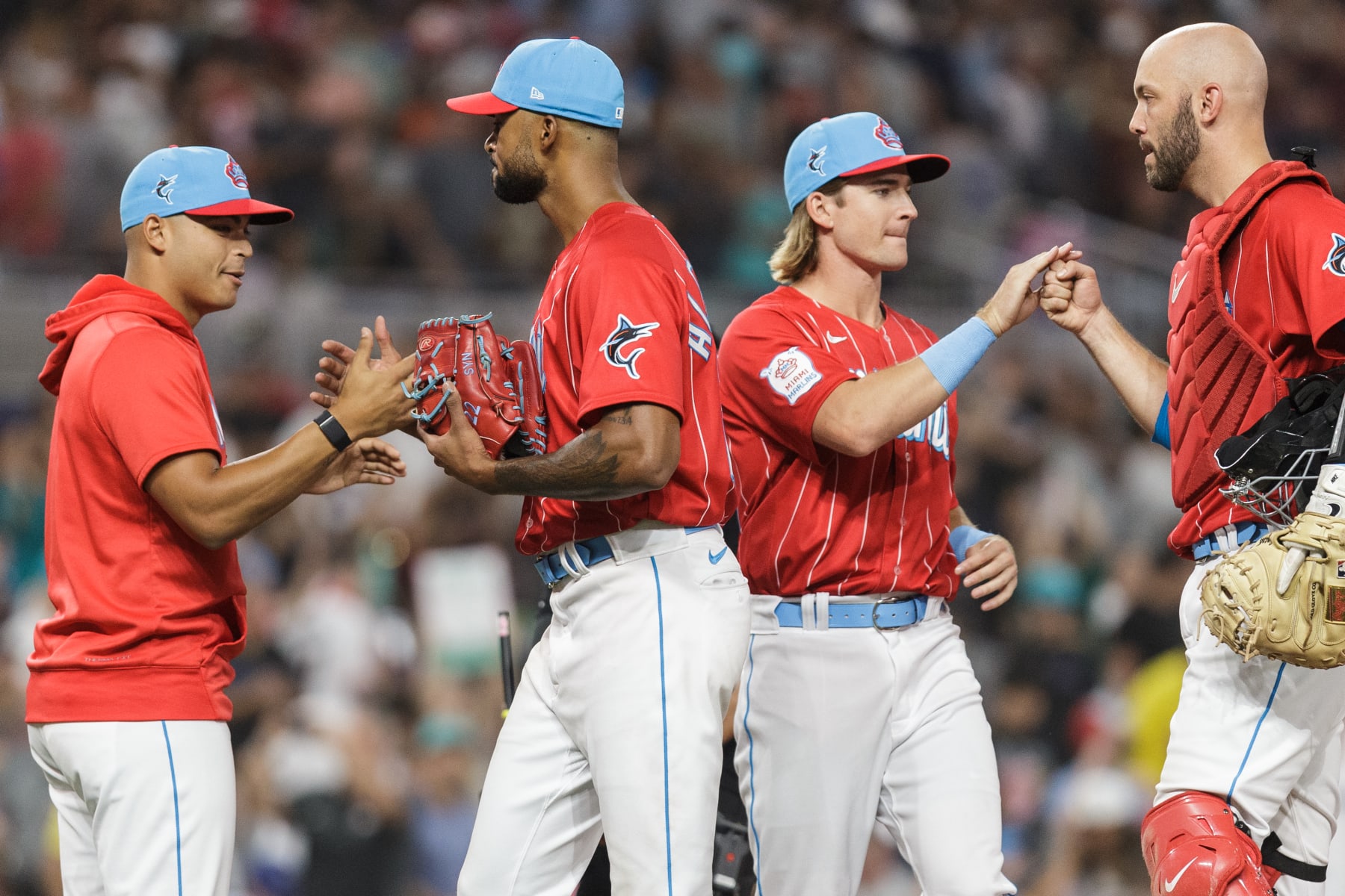 Marlins' Alcantara pitches 1:57 CG, majors' 1st this season