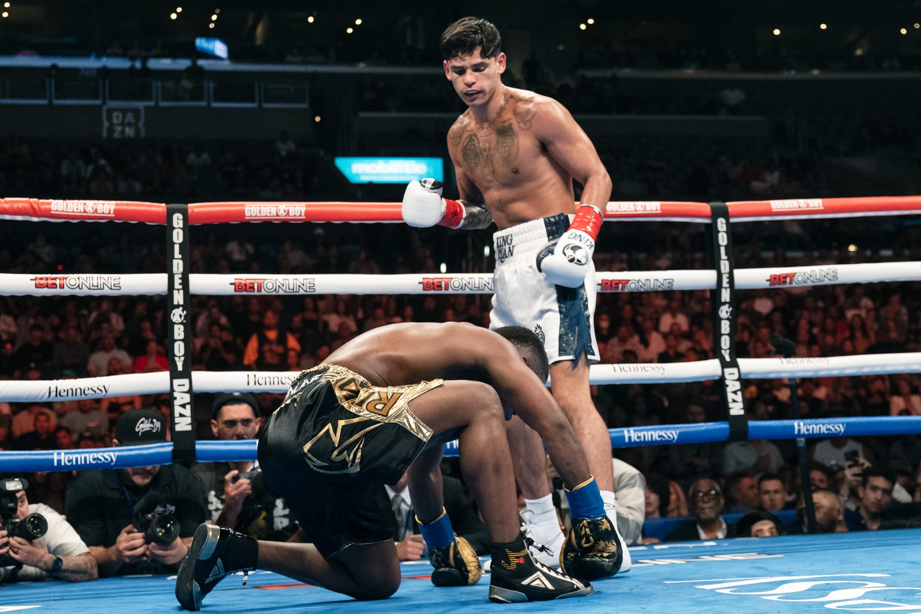 LOS ANGELES, CALIFORNIA - JULY 16: Ryan Garcia (R) fights Javier Fortuna during their Super Light weight 12 rounds fight at Crypto.com Arena on July 16, 2022 in Los Angeles, California. (Photo by Sye Williams/Getty Images)