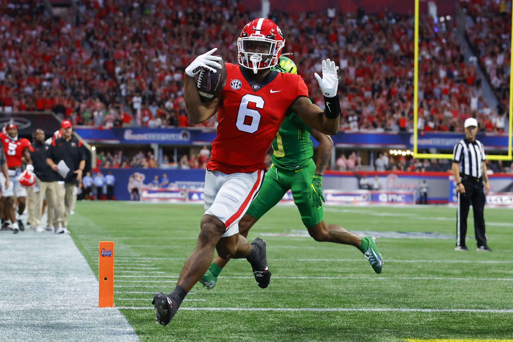 2023 NFL Mock Draft: Skilled Position Prospects Dominate Round 1  Visit NFL  Draft on Sports Illustrated, the latest news coverage, with rankings for NFL  Draft prospects, College Football, Dynasty and Devy