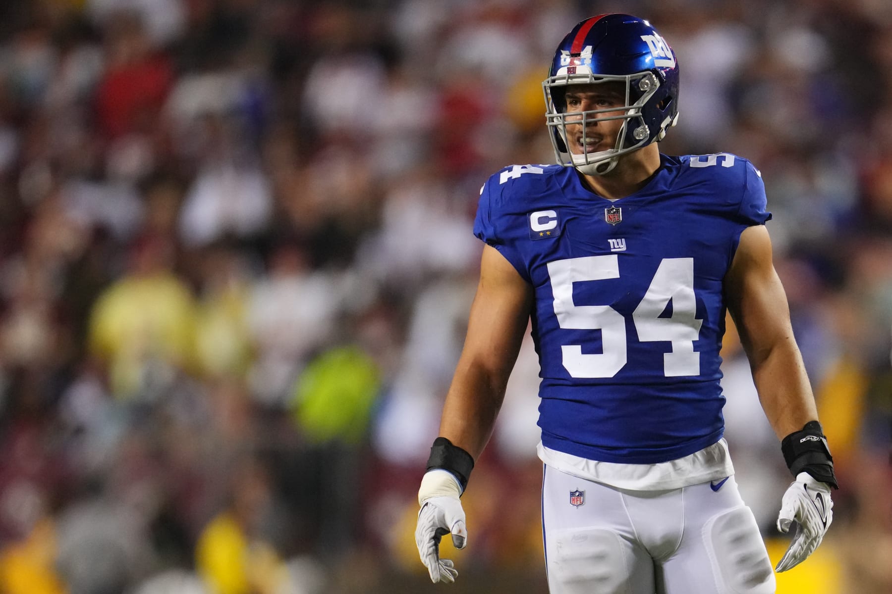 Steelers should upgrade the linebacker position with Blake Martinez