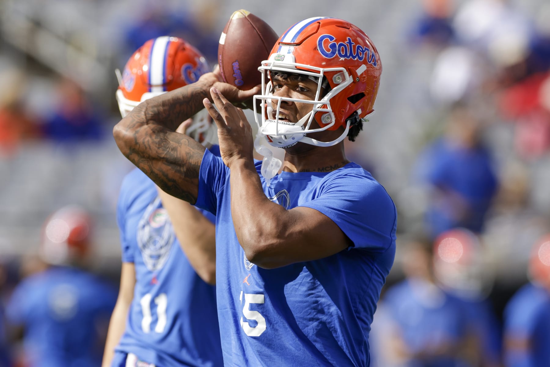 JACKSONVILLE, FL - OCTOBER 30: Florida Gators quarterback Anthony Richardson (15) during the game between the Georgia Bulldogs and the Florida Gators on October 30, 2021 at TIAA Bank Field in Jacksonville, Fl. (Photo by David Rosenblum/Icon Sportswire via Getty Images)