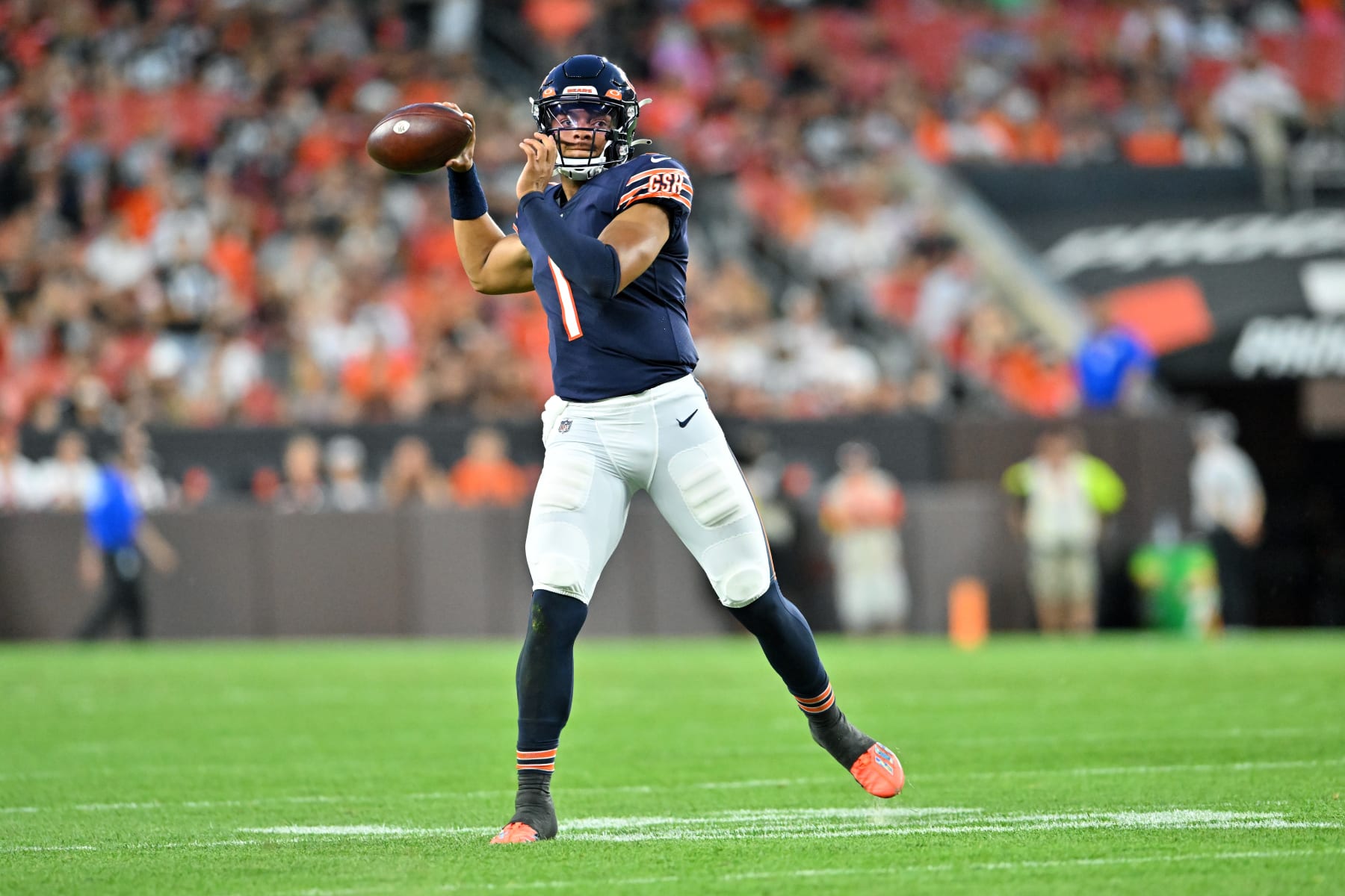 Justin Fields Flashes Bright Bears Future in MNF Beatdown vs. Patriots, News, Scores, Highlights, Stats, and Rumors