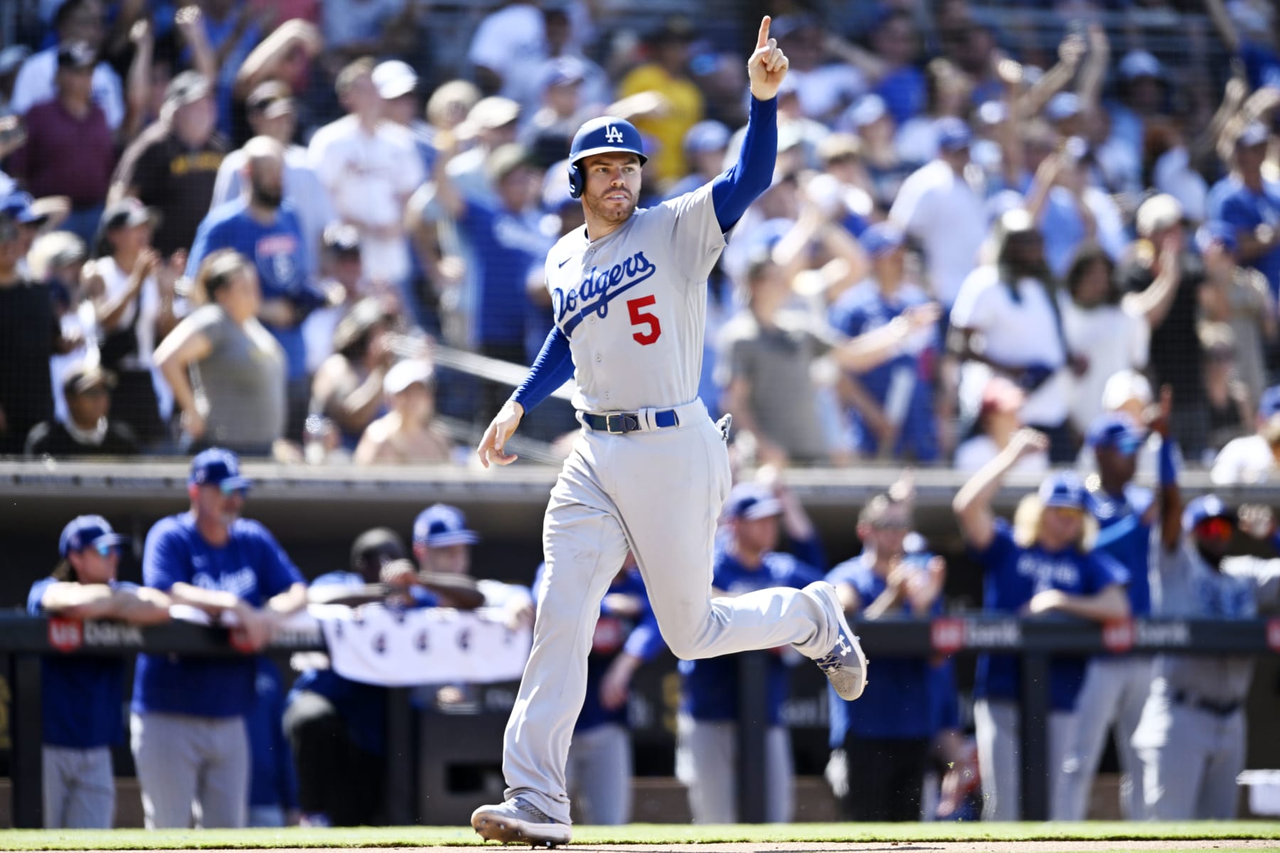 Party poopers: MLB's error means Dodgers haven't clinched playoff